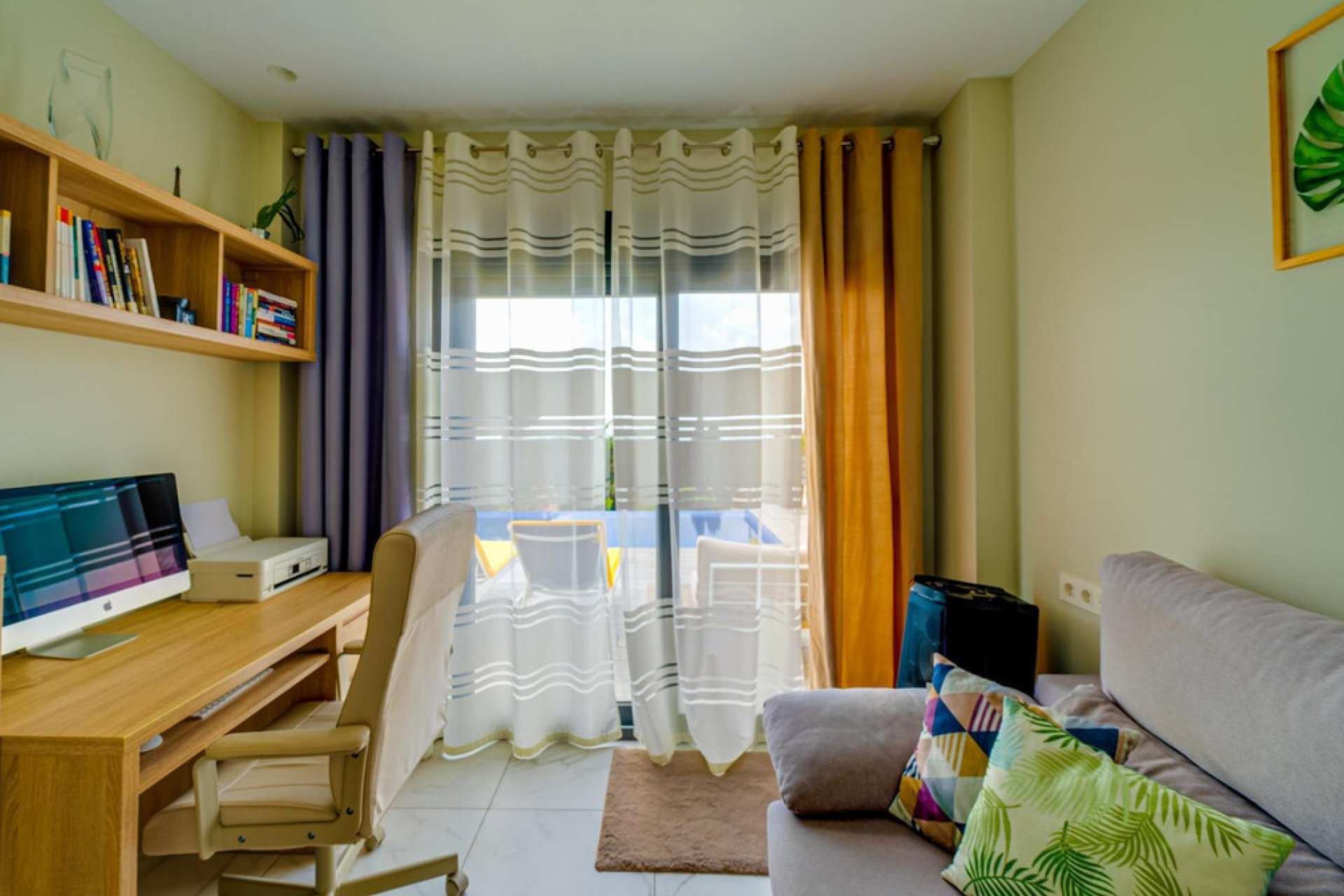 Resale - Villa -
Finestrat