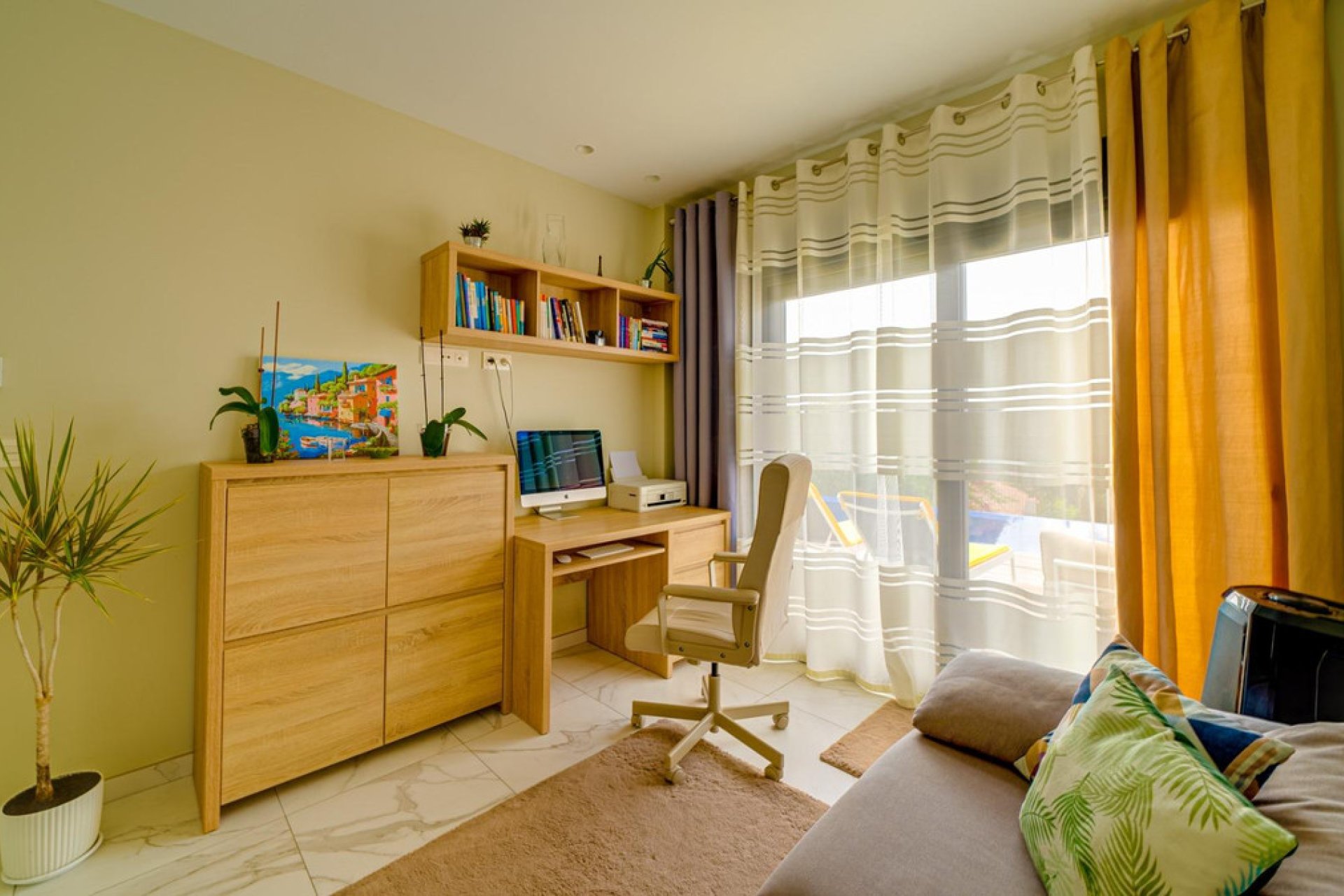 Resale - Villa -
Finestrat