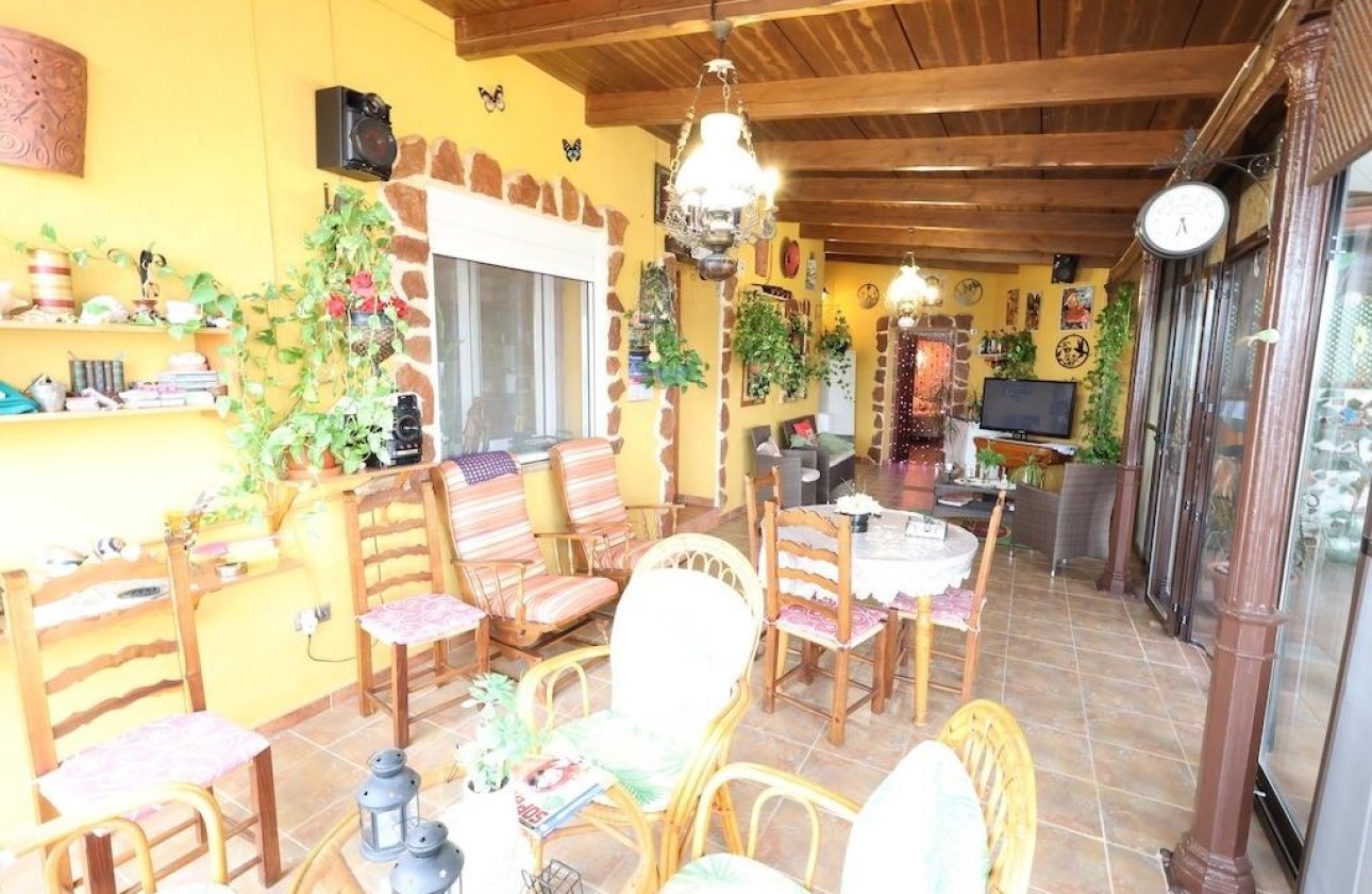 Resale - Villa -
Fortuna - La garapacha