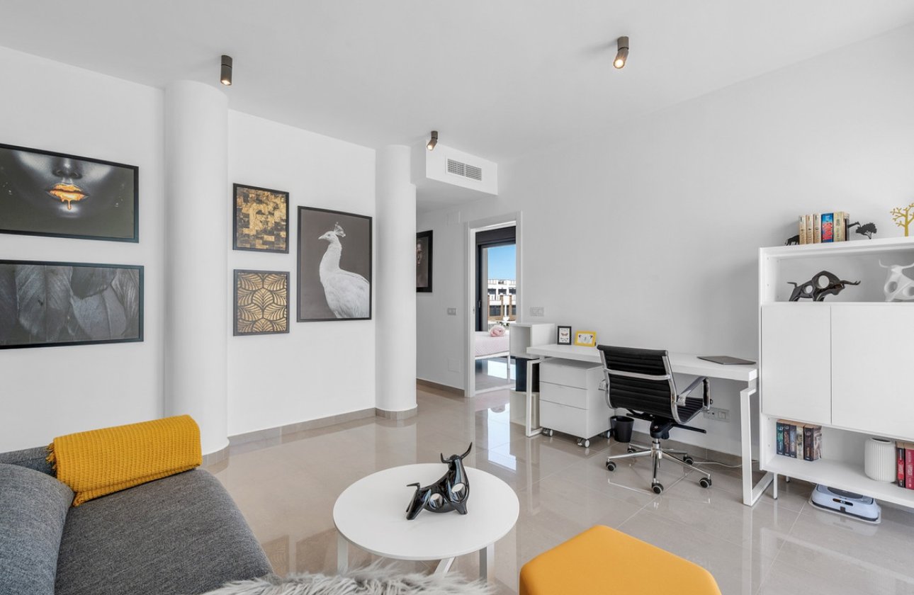 Resale - Villa -
Guardamar del Segura - Guardamar del Segura Centro