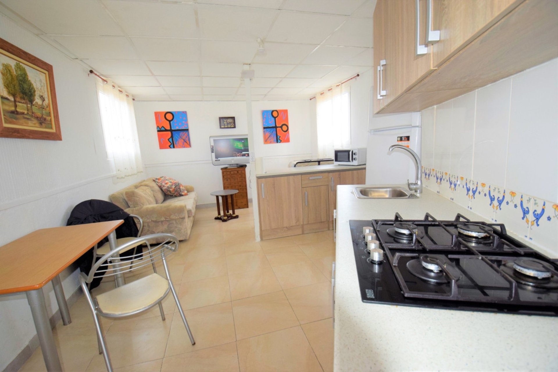 Resale - Villa -
Guardamar del Segura - Guardamar del Segura Centro