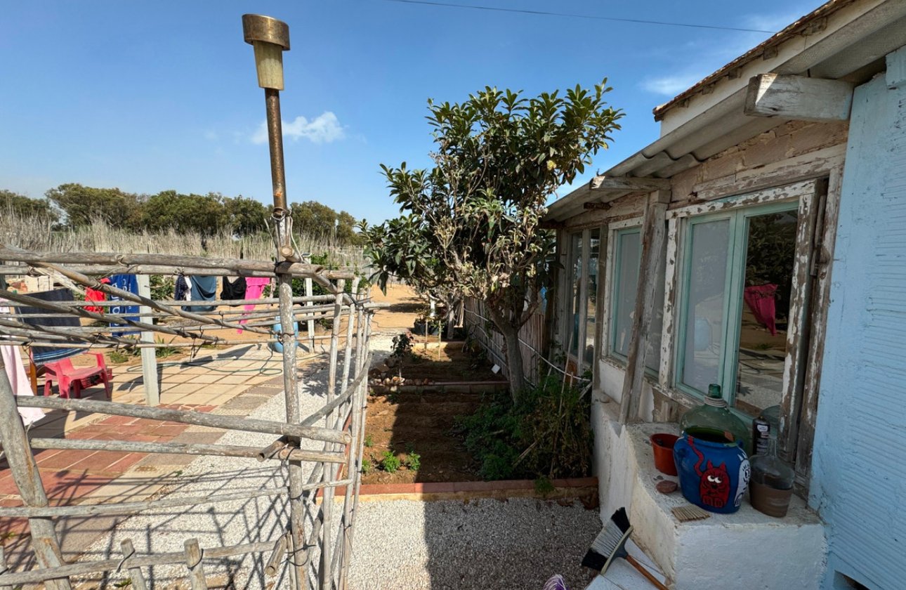 Resale - Villa -
Guardamar del Segura - Guardamar del Segura Centro