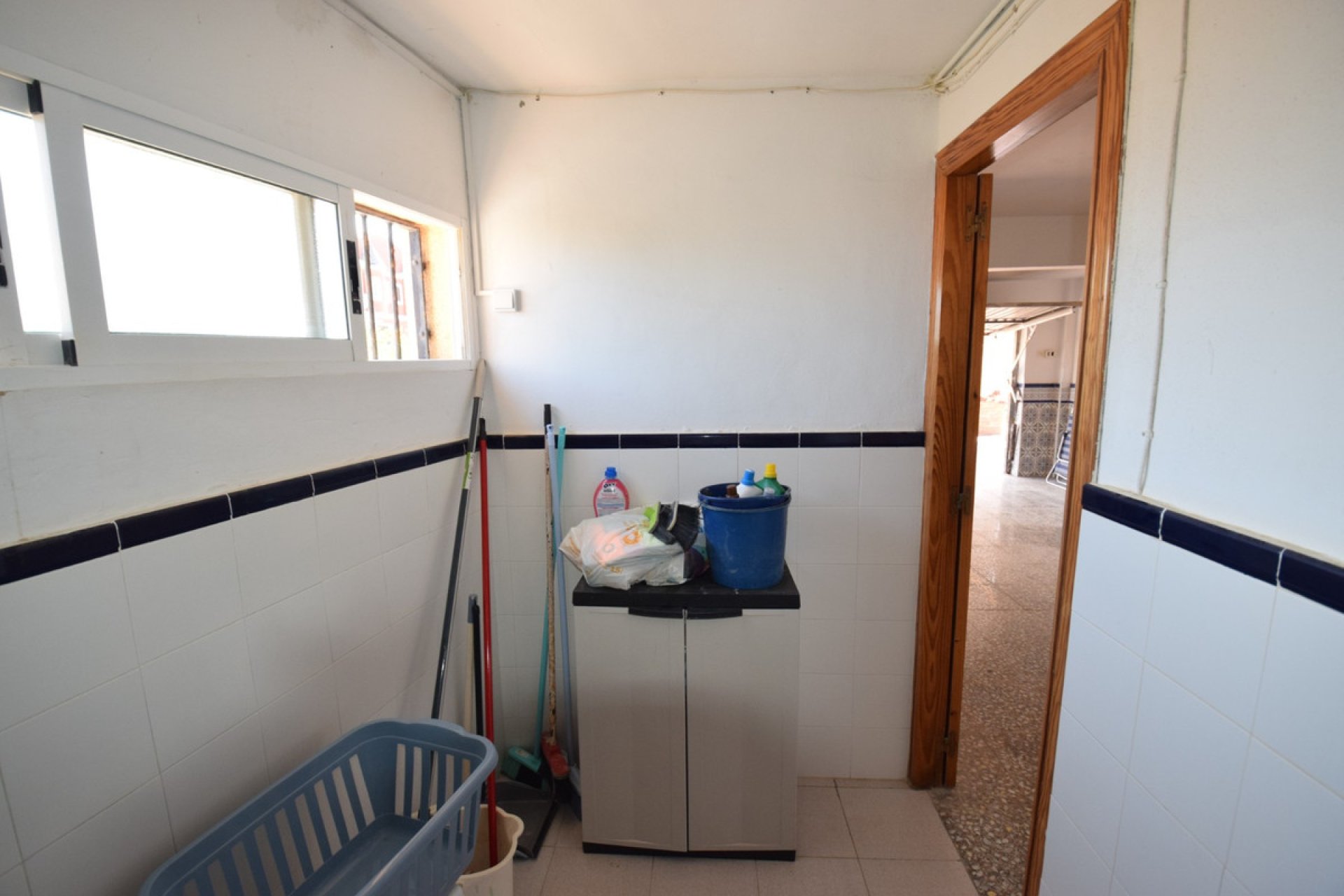 Resale - Villa -
Guardamar del Segura - Guardamar del Segura Centro