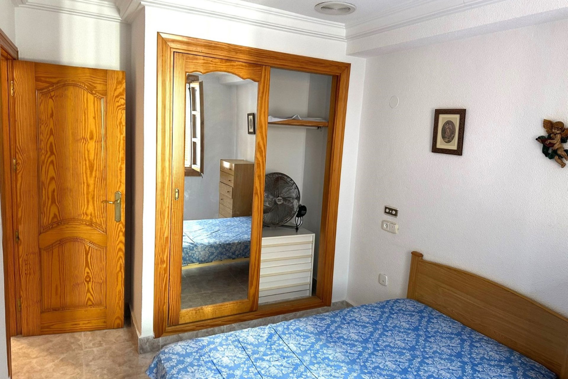 Resale - Villa -
Guardamar del Segura - Guardamar del Segura Centro