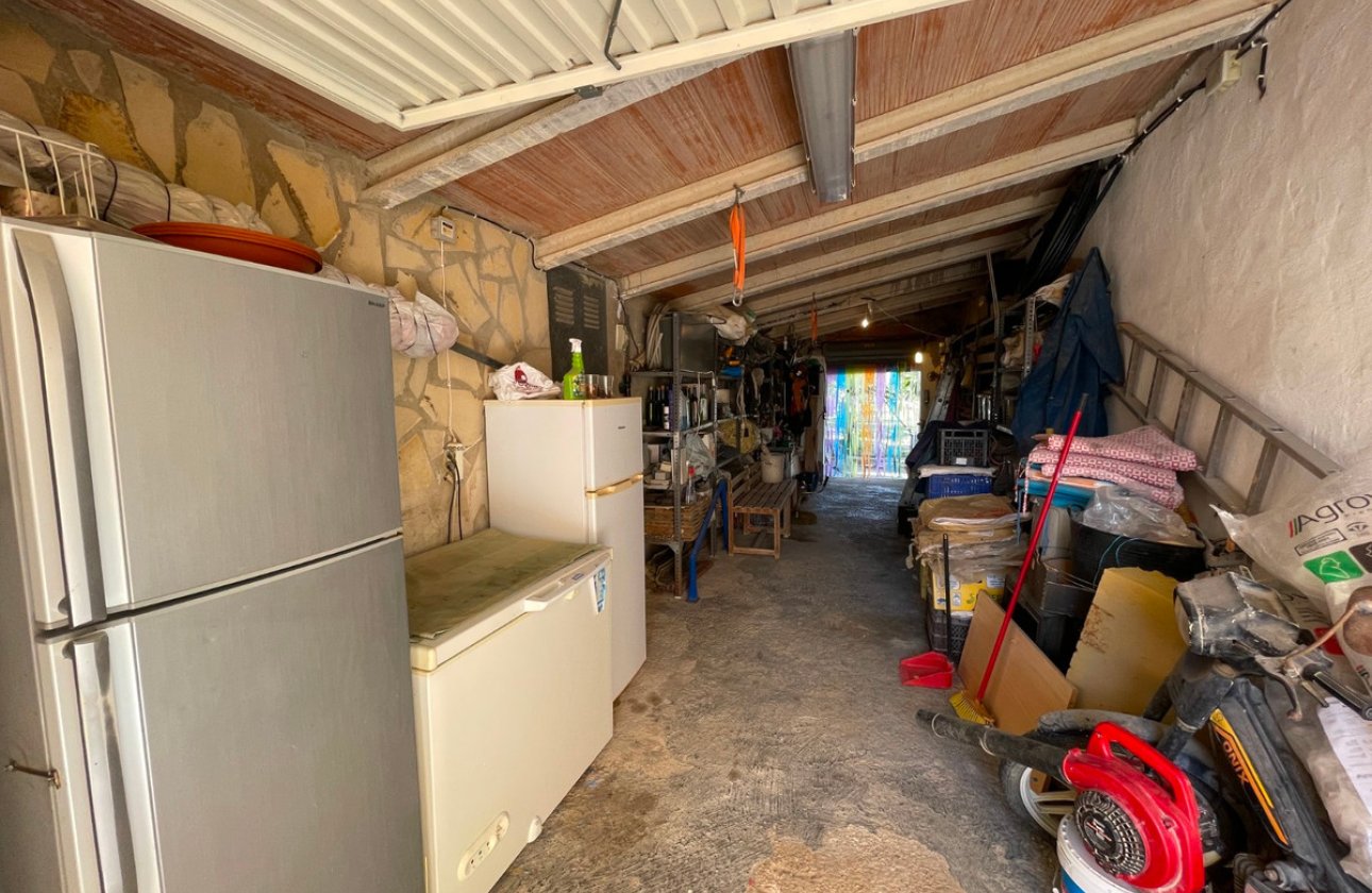 Resale - Villa -
Guardamar del Segura - Guardamar del Segura Centro