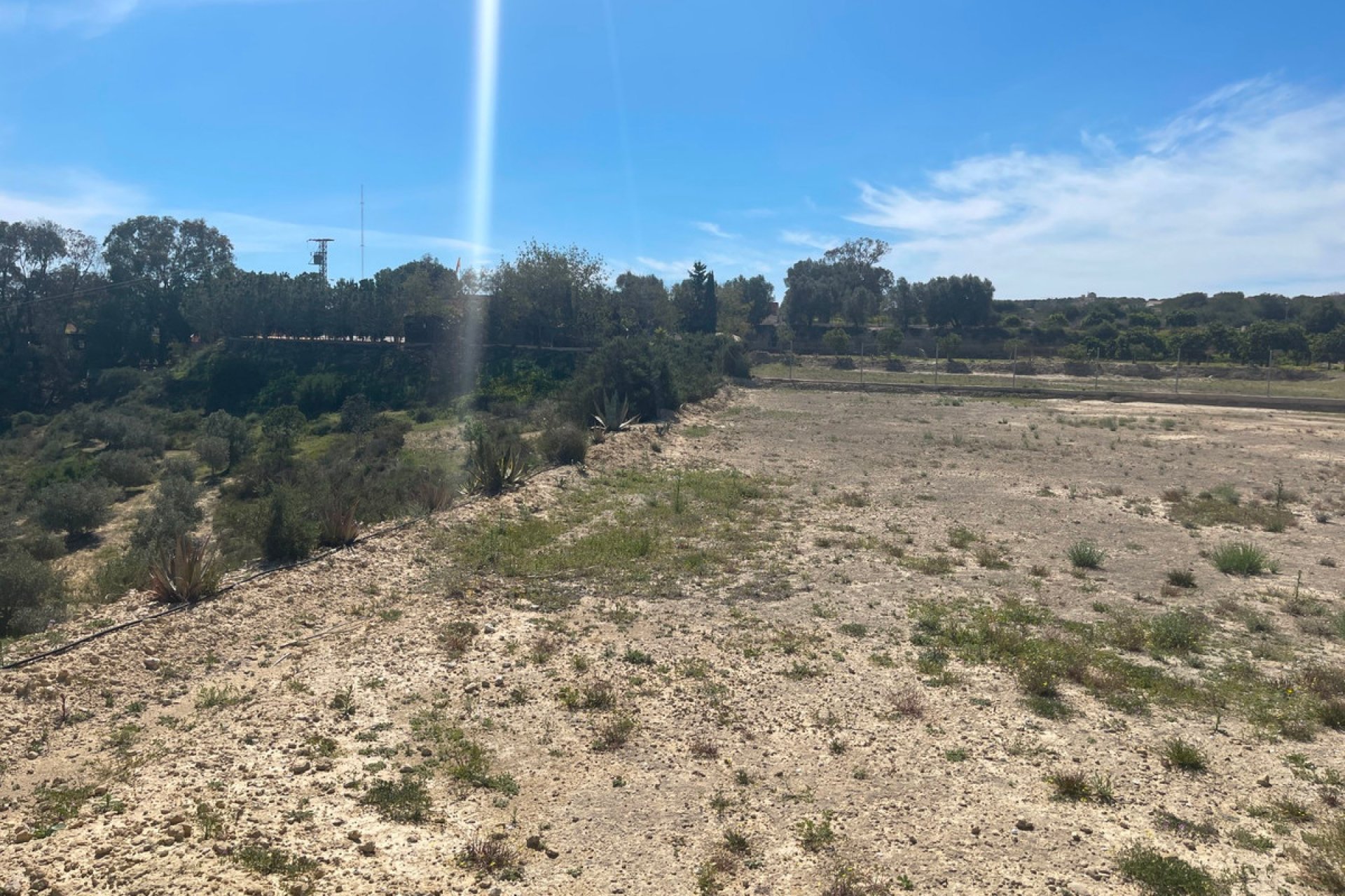 Resale - Villa -
Guardamar del Segura - Guardamar del Segura Centro