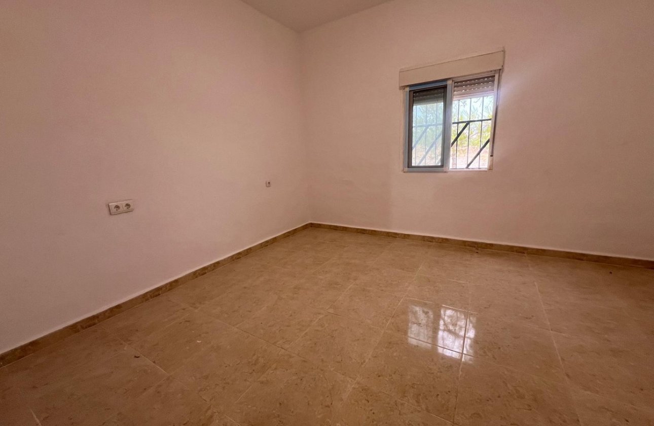 Resale - Villa -
Jalón - La Solana