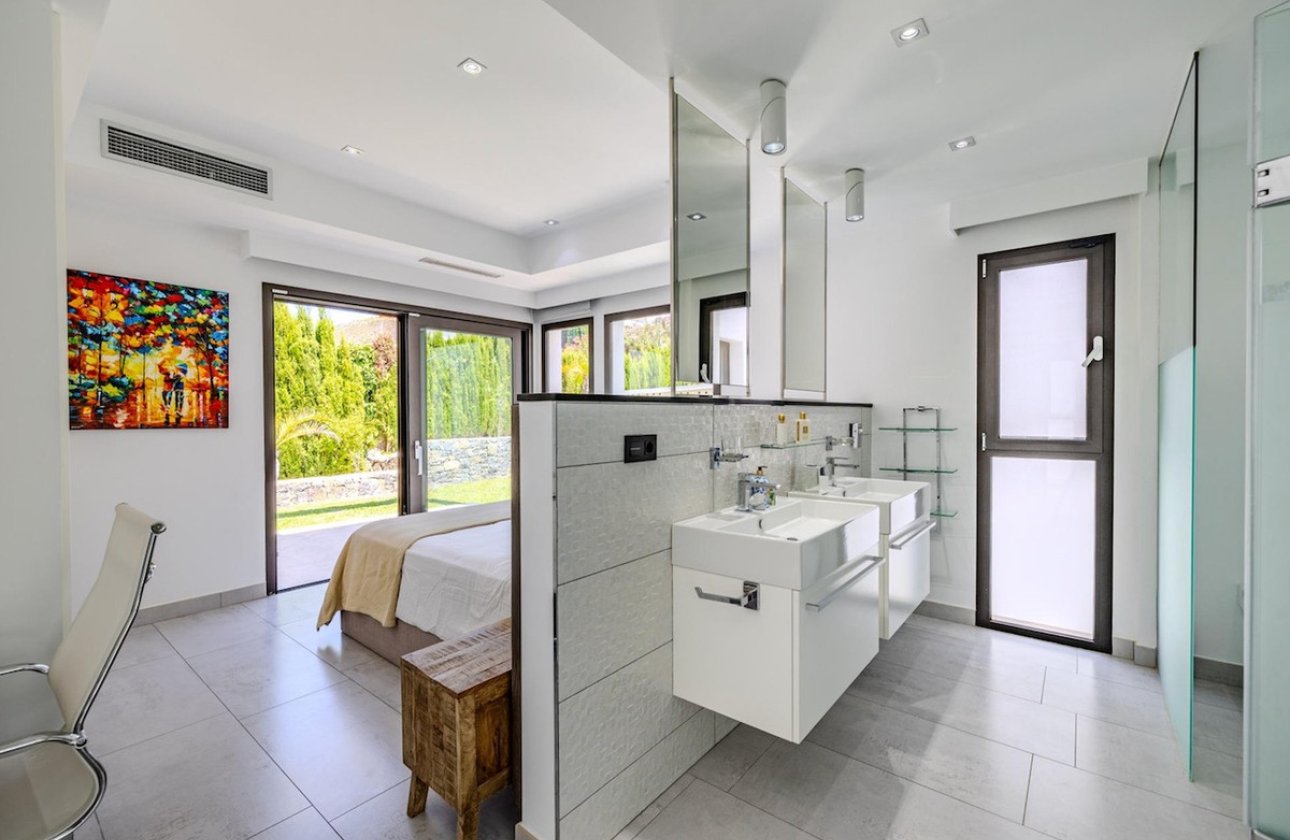 Resale - Villa -
Jávea - Xàbia - Jávea - Xàbia Centro