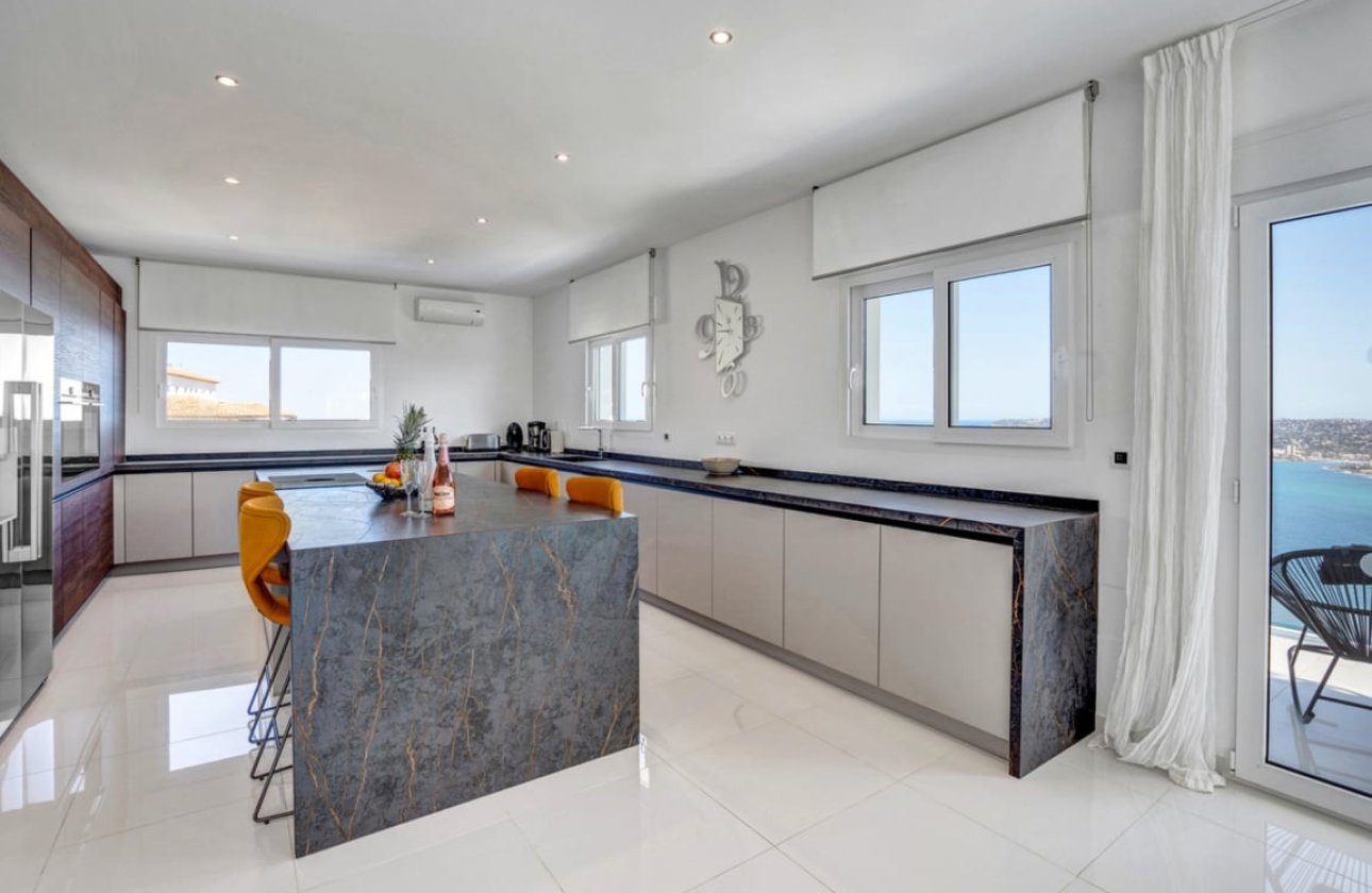 Resale - Villa -
Jávea - Xàbia - Jávea - Xàbia Centro