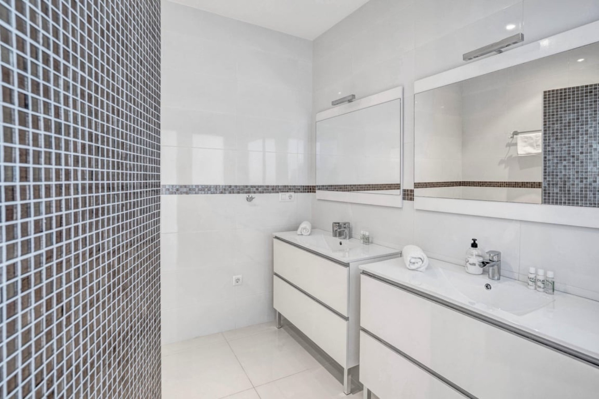 Resale - Villa -
Jávea - Xàbia - Jávea - Xàbia Centro