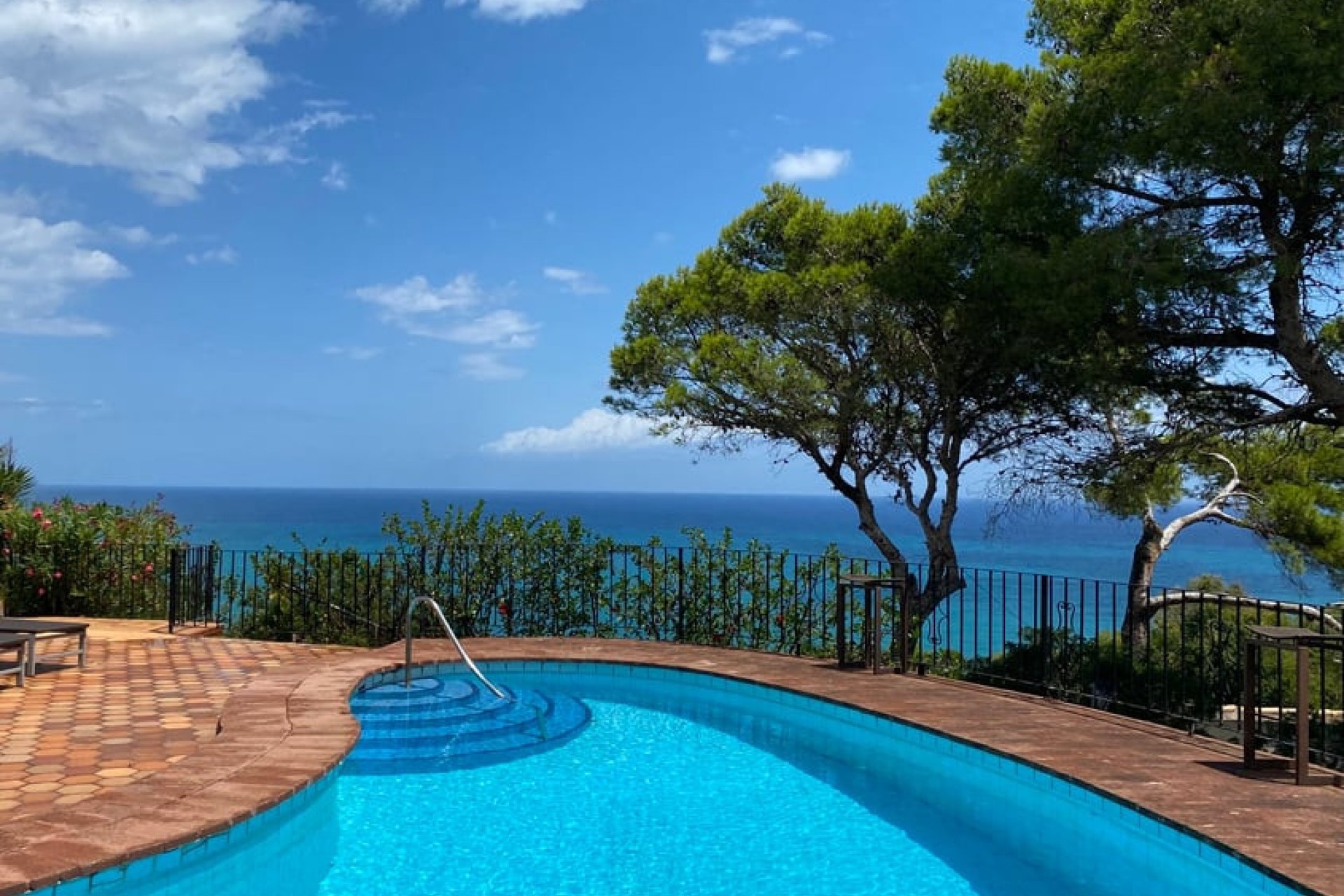 Resale - Villa -
Jávea - Xàbia - Jávea - Xàbia Centro