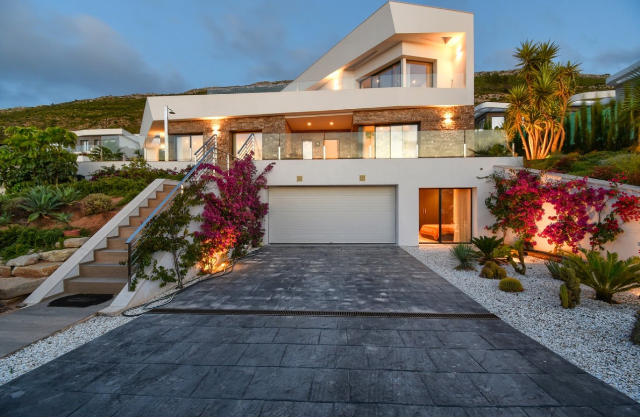 Resale - Villa -
Jávea - Xàbia - Jávea - Xàbia Centro