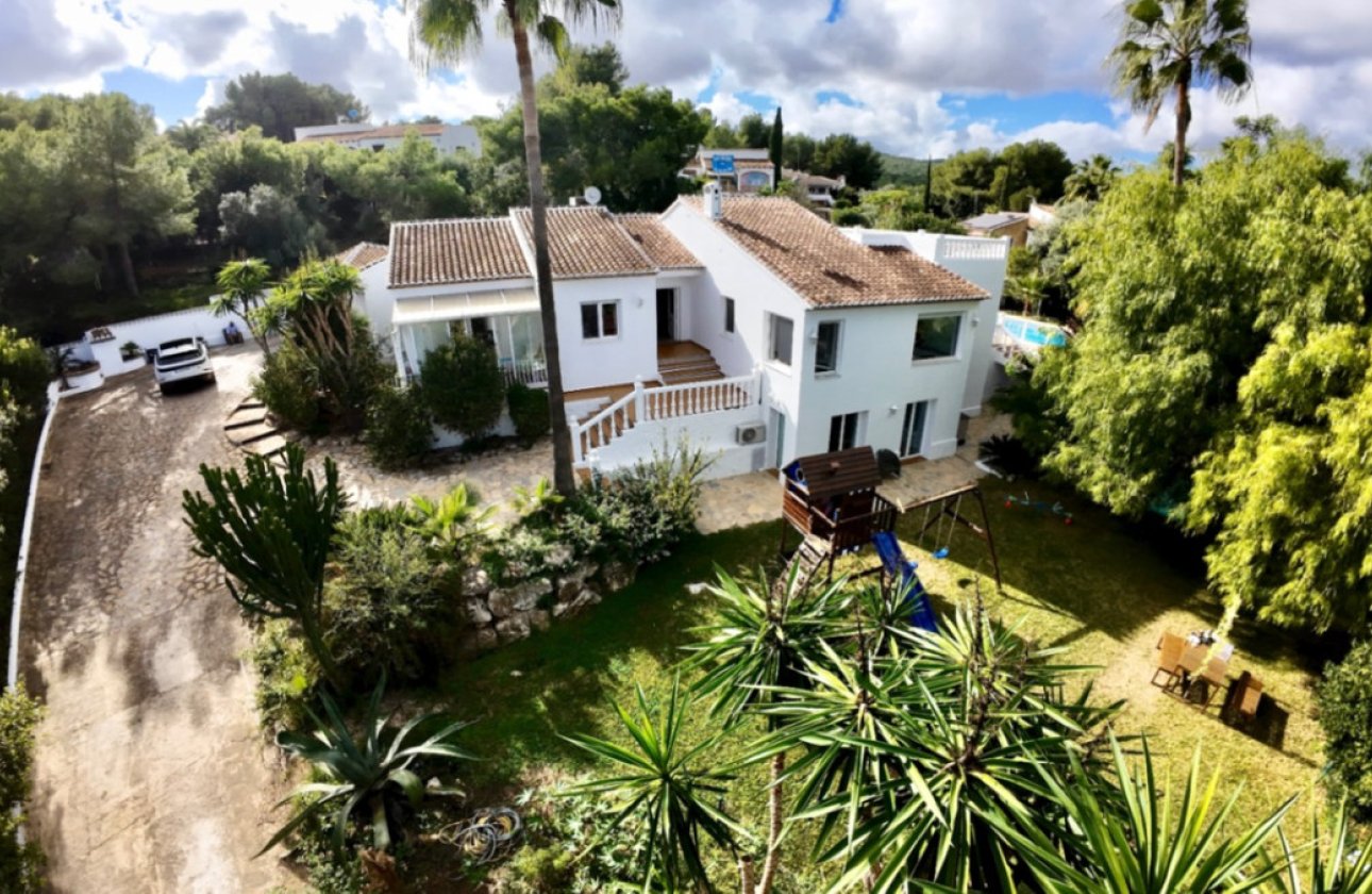 Resale - Villa -
Jávea - Xàbia - Jávea - Xàbia Centro