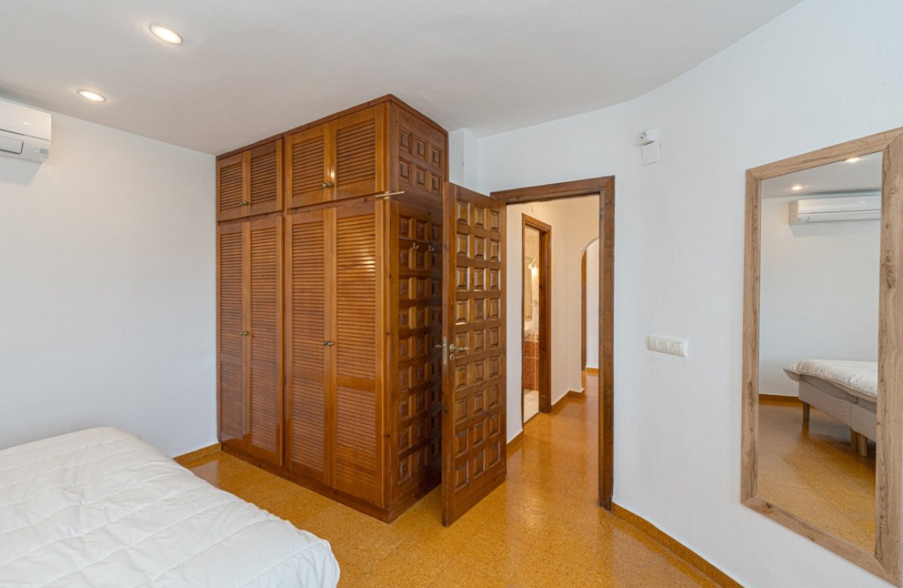 Resale - Villa -
Jávea - Xàbia - Jávea - Xàbia Centro