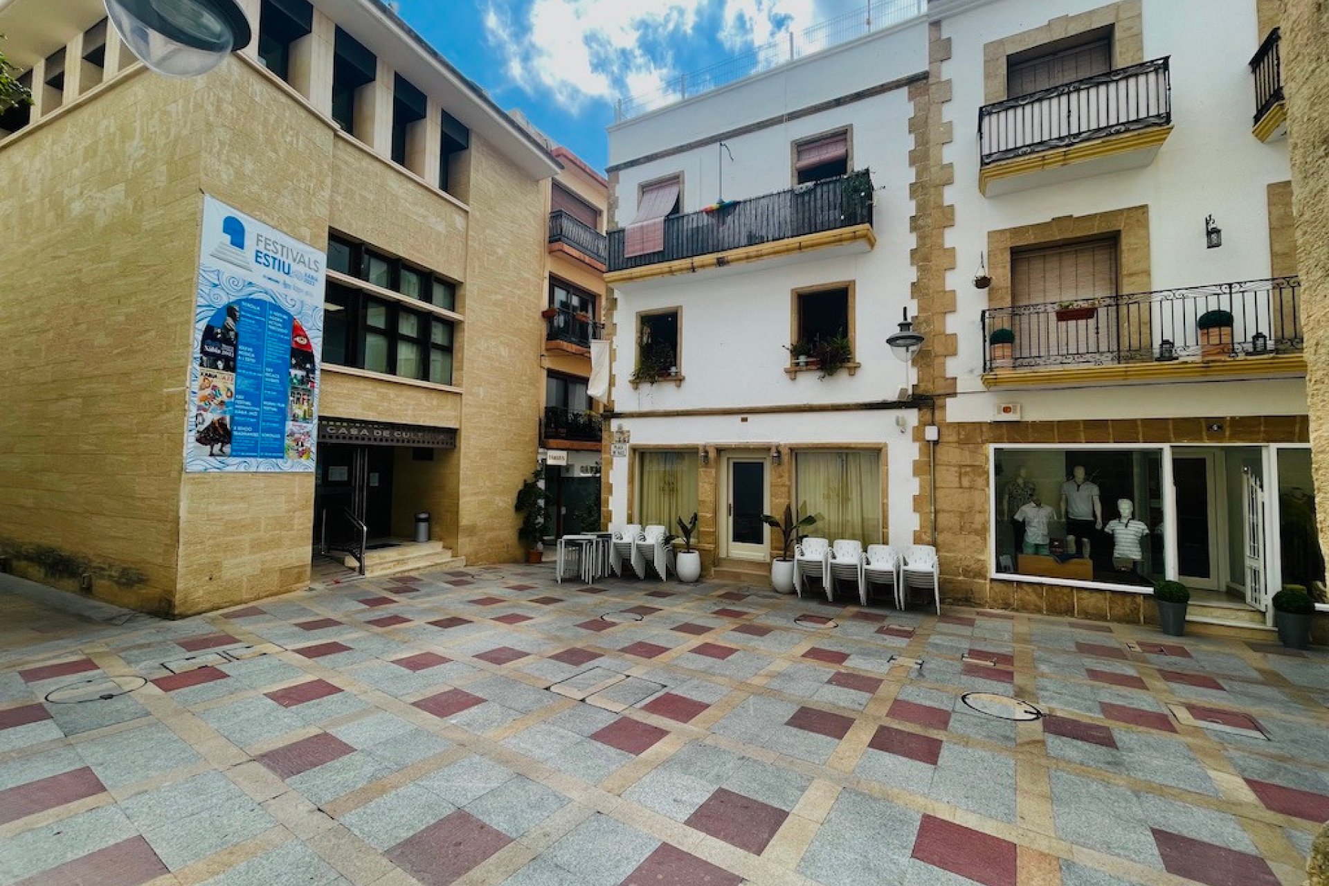 Resale - Villa -
Jávea - Xàbia - Jávea - Xàbia Centro