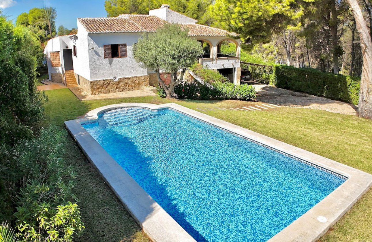 Resale - Villa -
Jávea - Xàbia - Jávea - Xàbia Centro