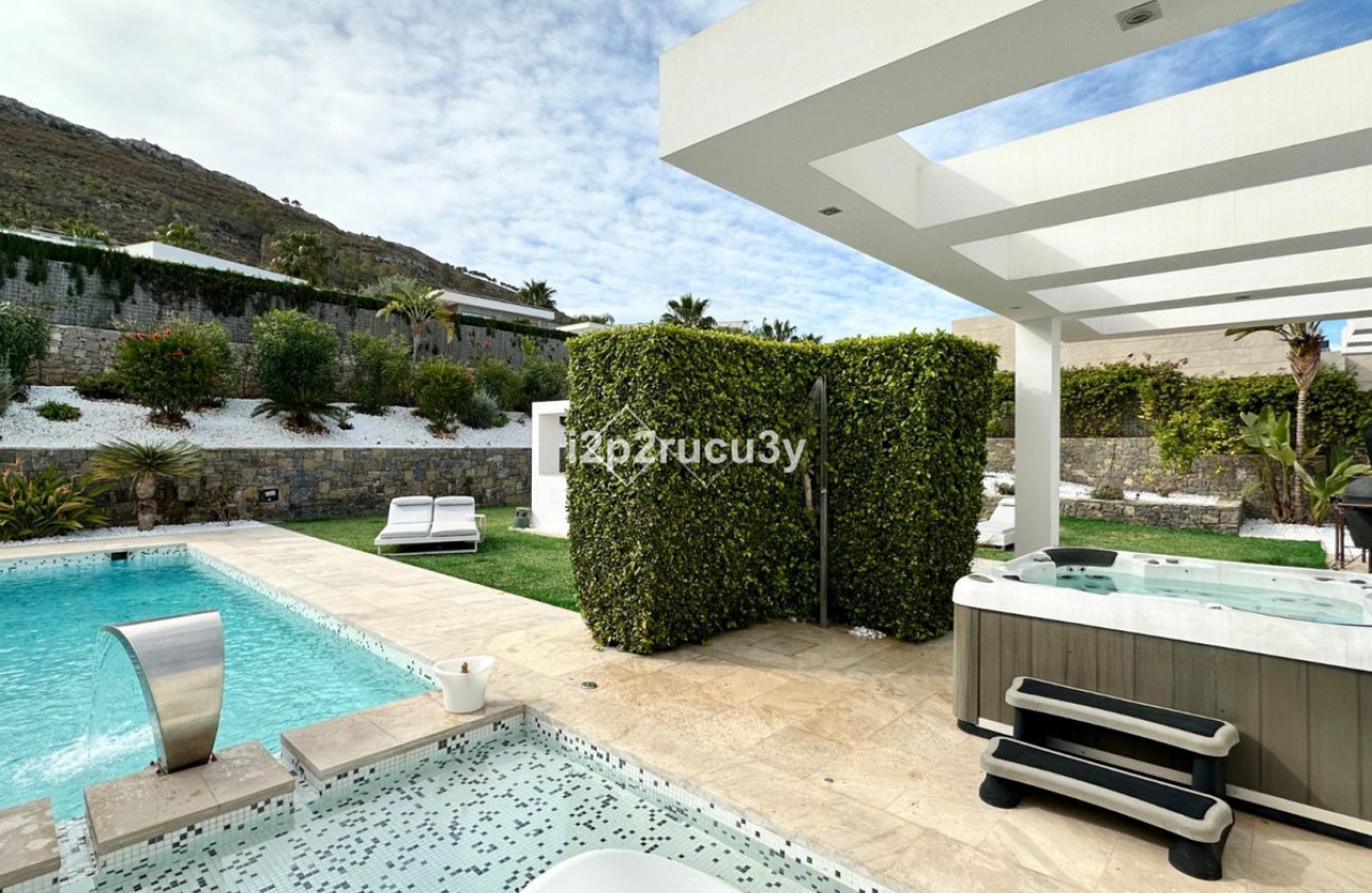 Resale - Villa -
Jávea - Xàbia - Jávea - Xàbia Centro