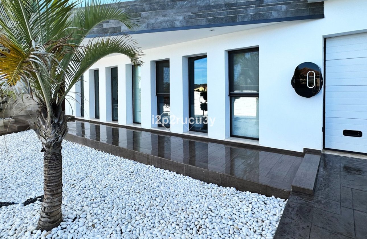 Resale - Villa -
Jávea - Xàbia - Jávea - Xàbia Centro