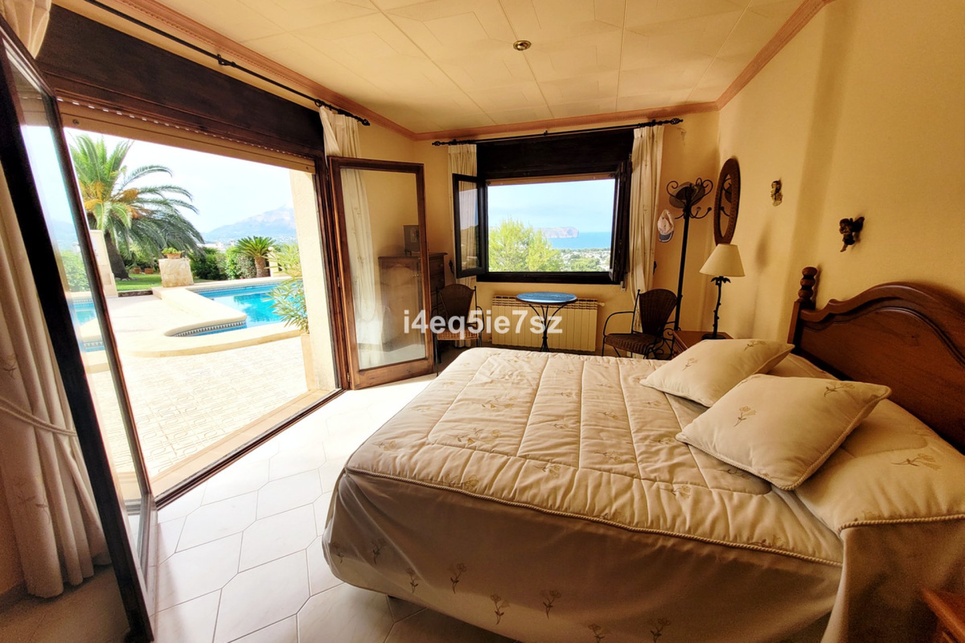 Resale - Villa -
Jávea - Xàbia - Jávea - Xàbia Centro