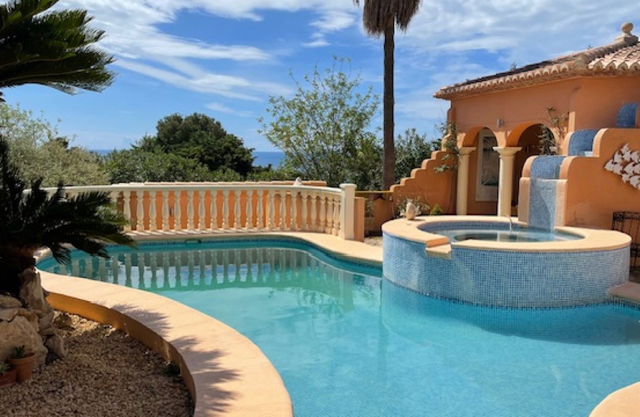 Resale - Villa -
Jávea - Xàbia - Jávea - Xàbia Centro