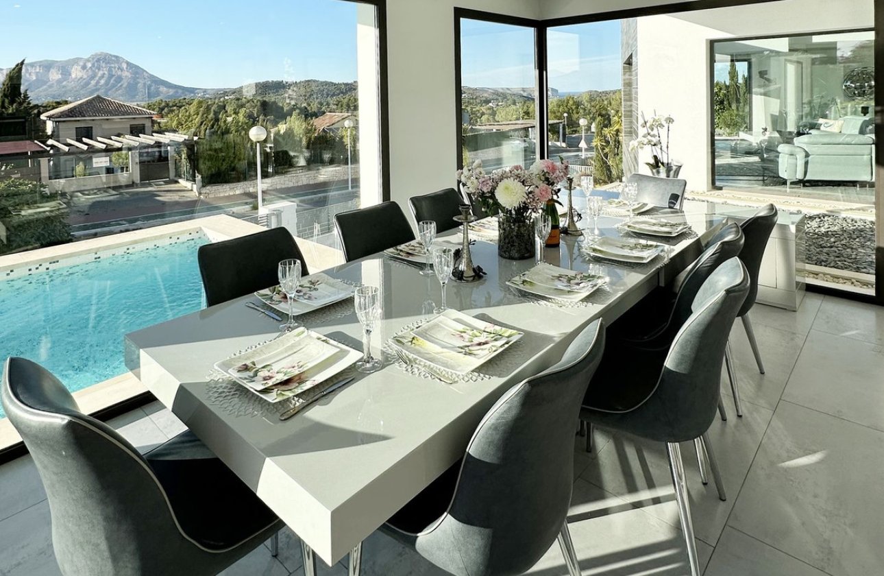 Resale - Villa -
Jávea - Xàbia - Jávea - Xàbia Centro