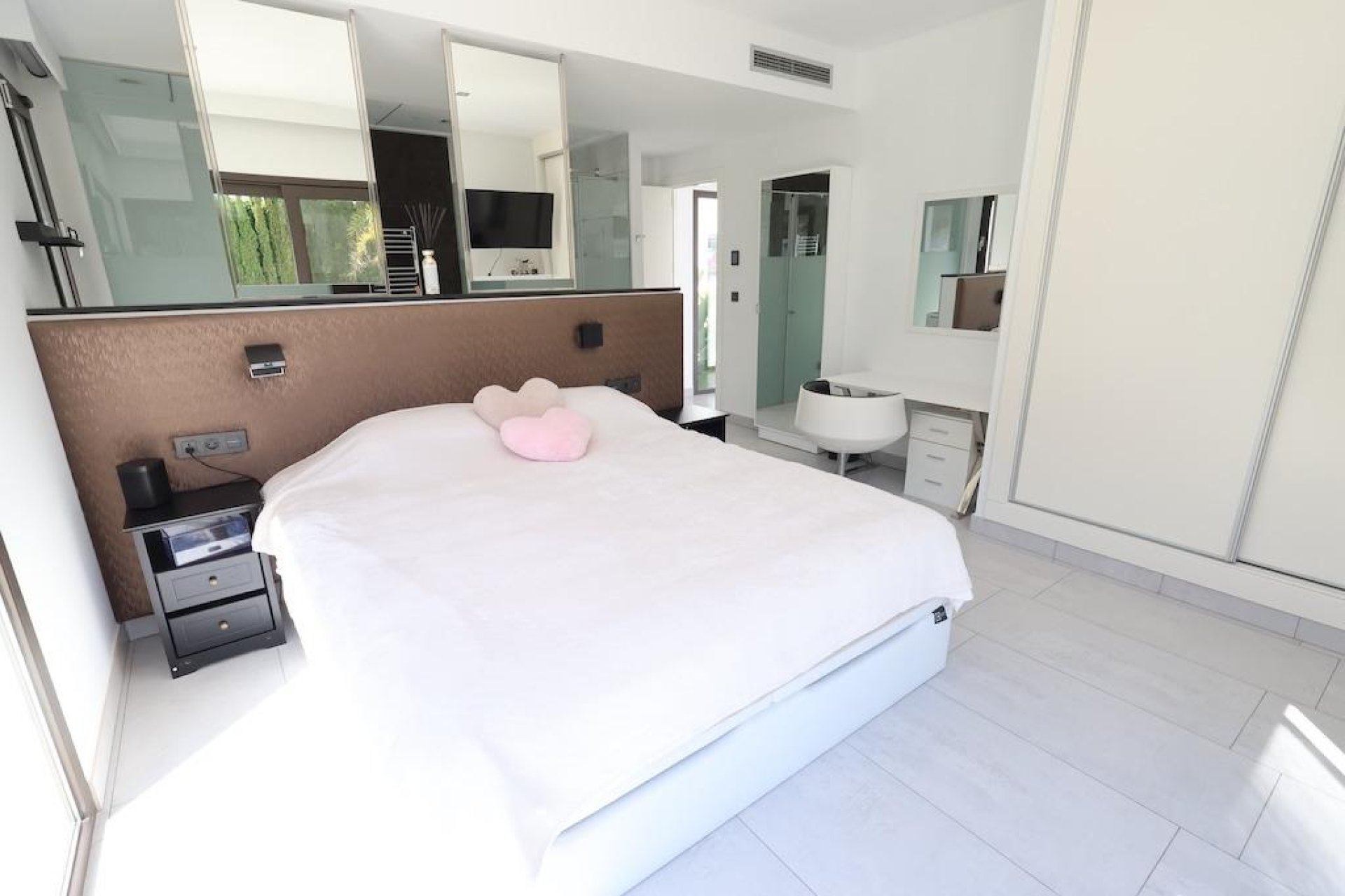 Resale - Villa -
Jávea - Xàbia - Monte Olimpo