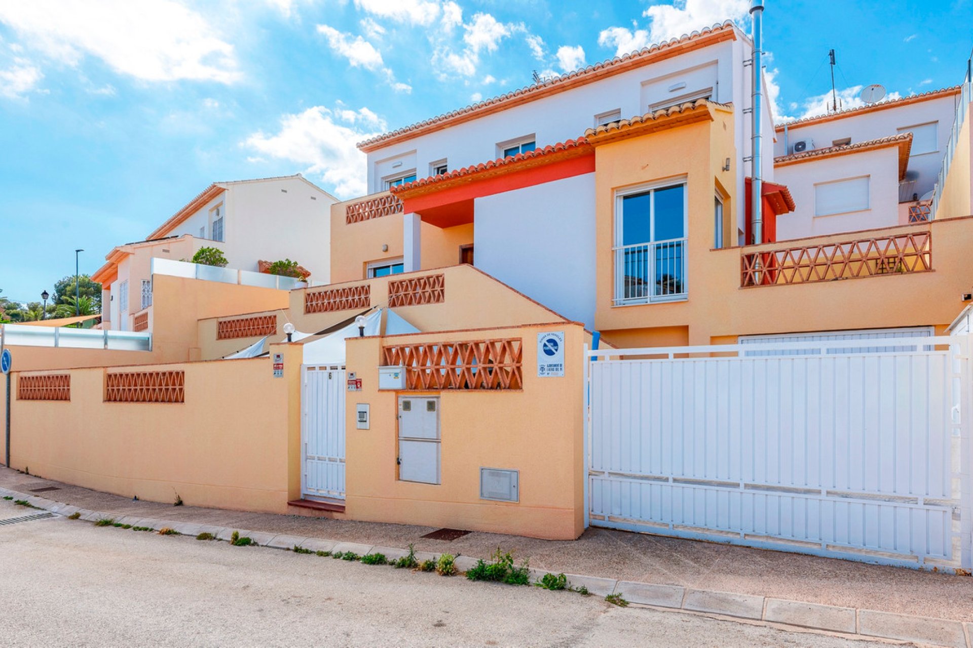 Resale - Villa -
L'Alfás del Pi - L'Alfás del Pi Centro