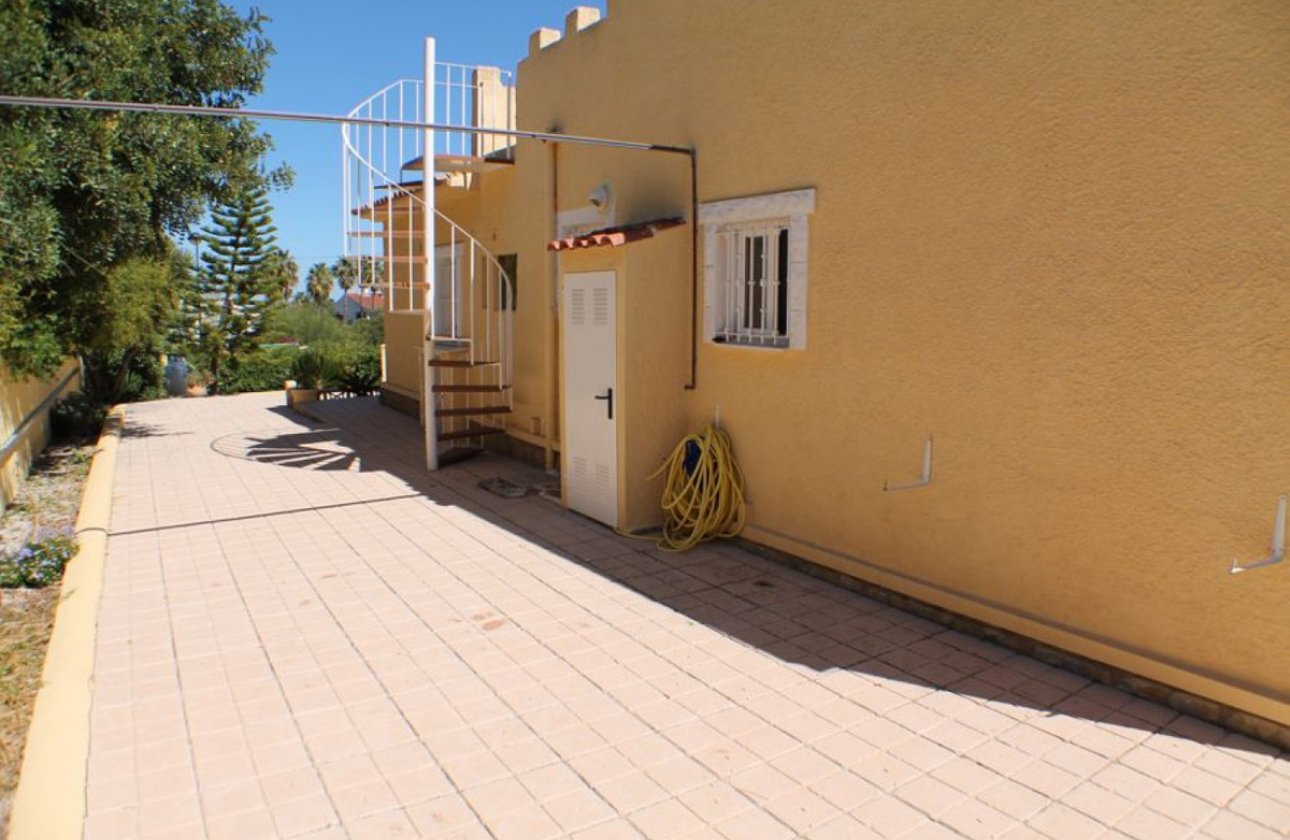 Resale - Villa -
L'Alfás del Pi - L'Alfás del Pi Centro