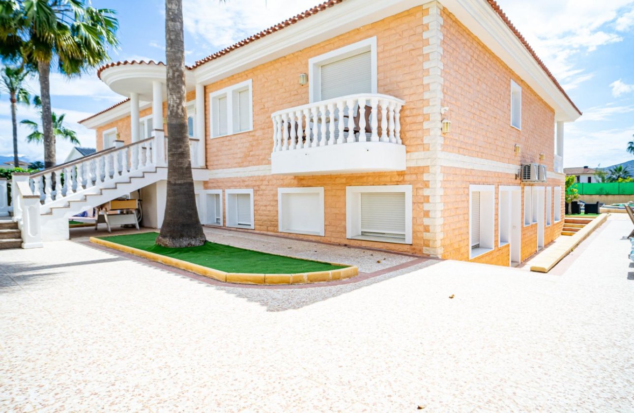 Resale - Villa -
L'Alfás del Pi - L'Alfás del Pi Centro