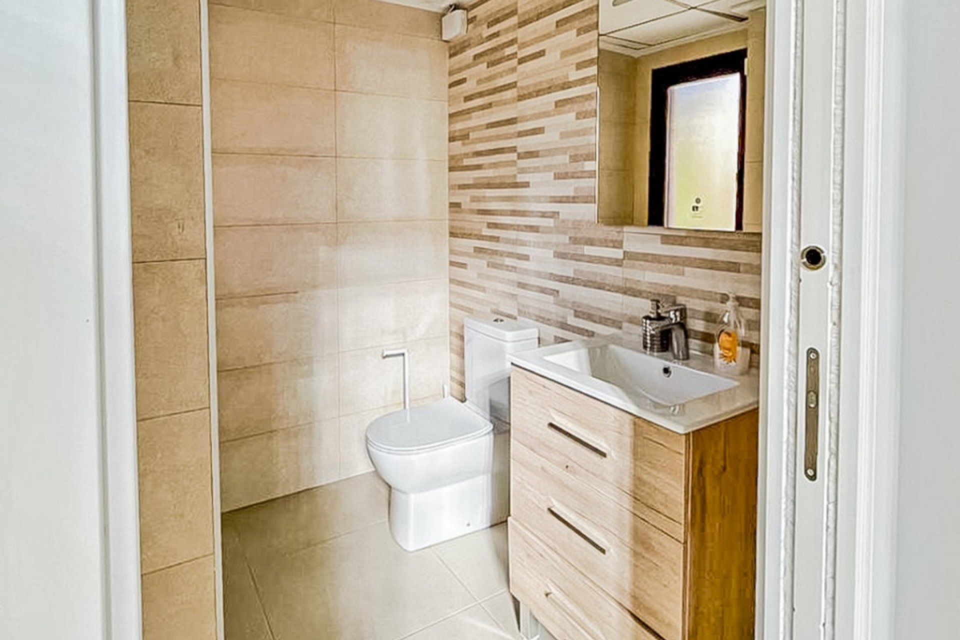 Resale - Villa -
La Nucía - La Nucia Centro