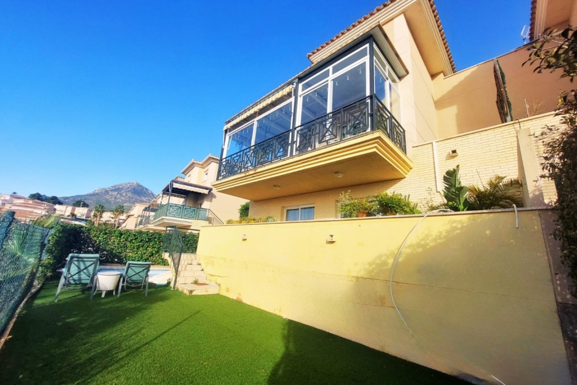 Resale - Villa -
La Nucía - La Nucia Centro