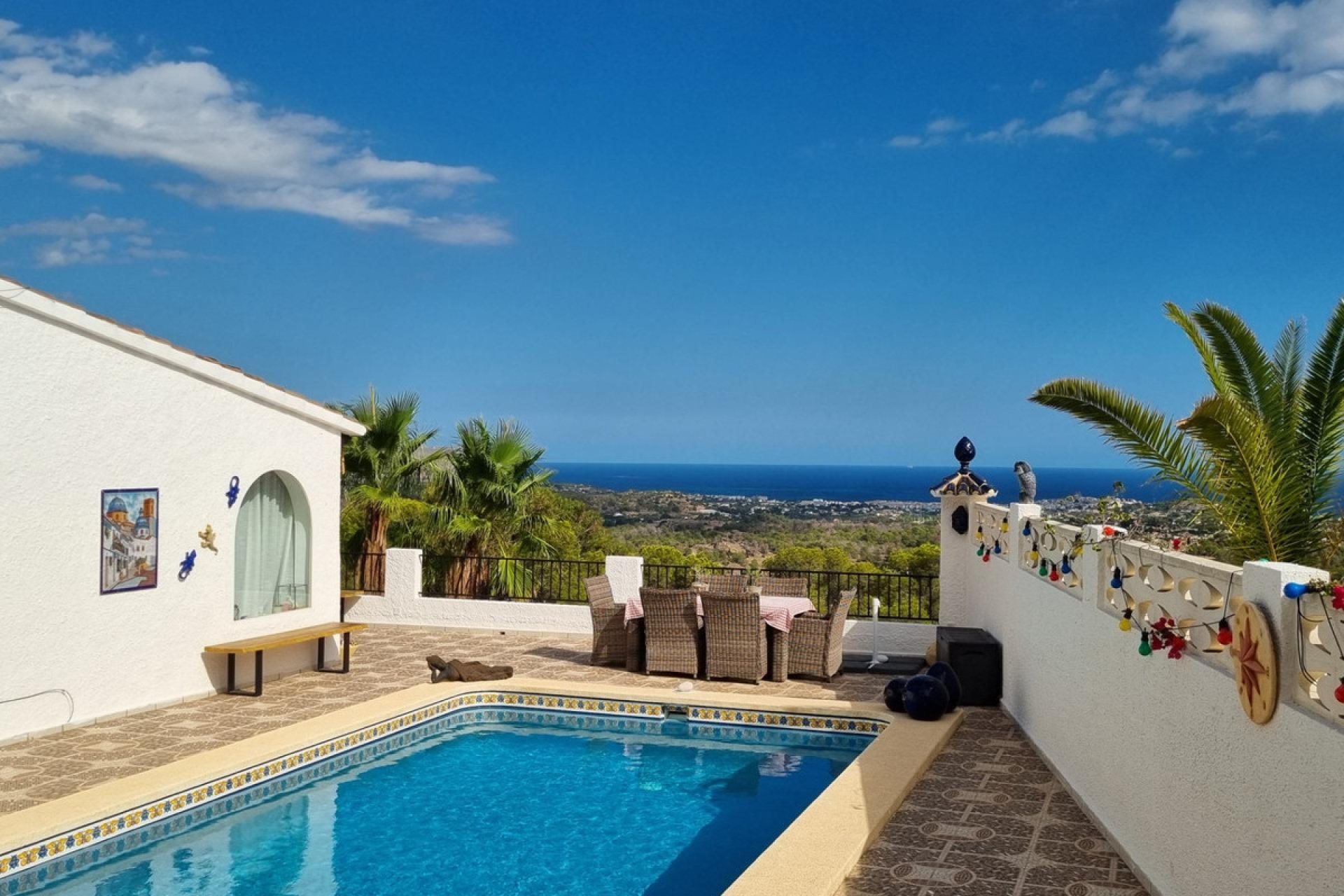 Resale - Villa -
La Nucía - La Nucia Centro