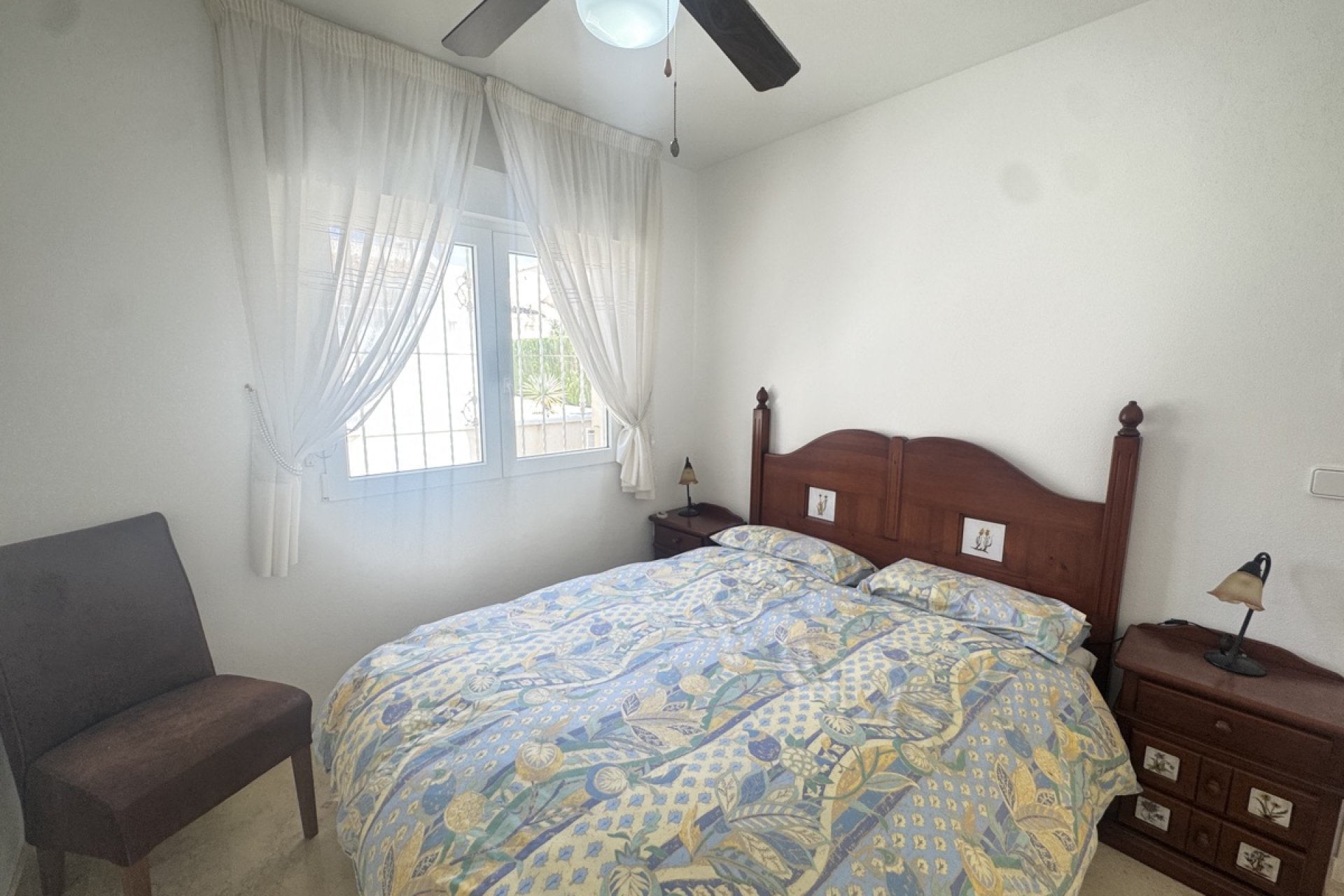 Resale - Villa -
Las Ramblas Golf