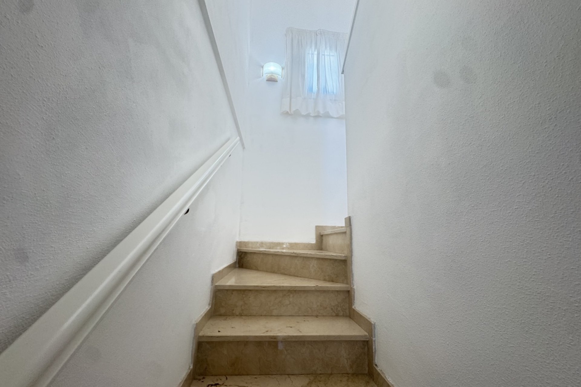 Resale - Villa -
Las Ramblas Golf