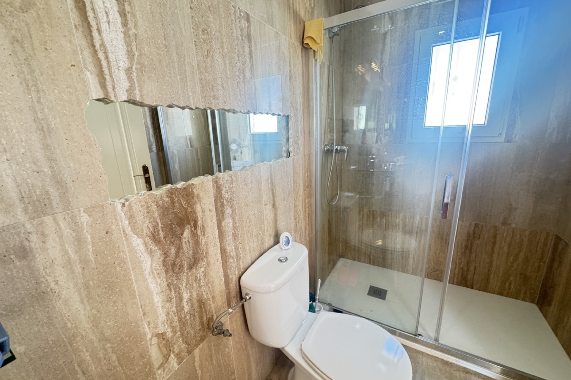 Resale - Villa -
Las Ramblas Golf