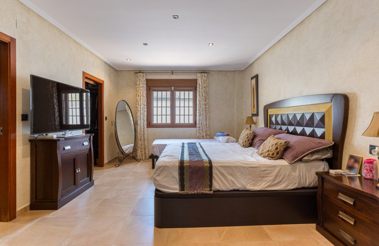 Resale - Villa -
Los Montesinos - Los Montesinos Centro