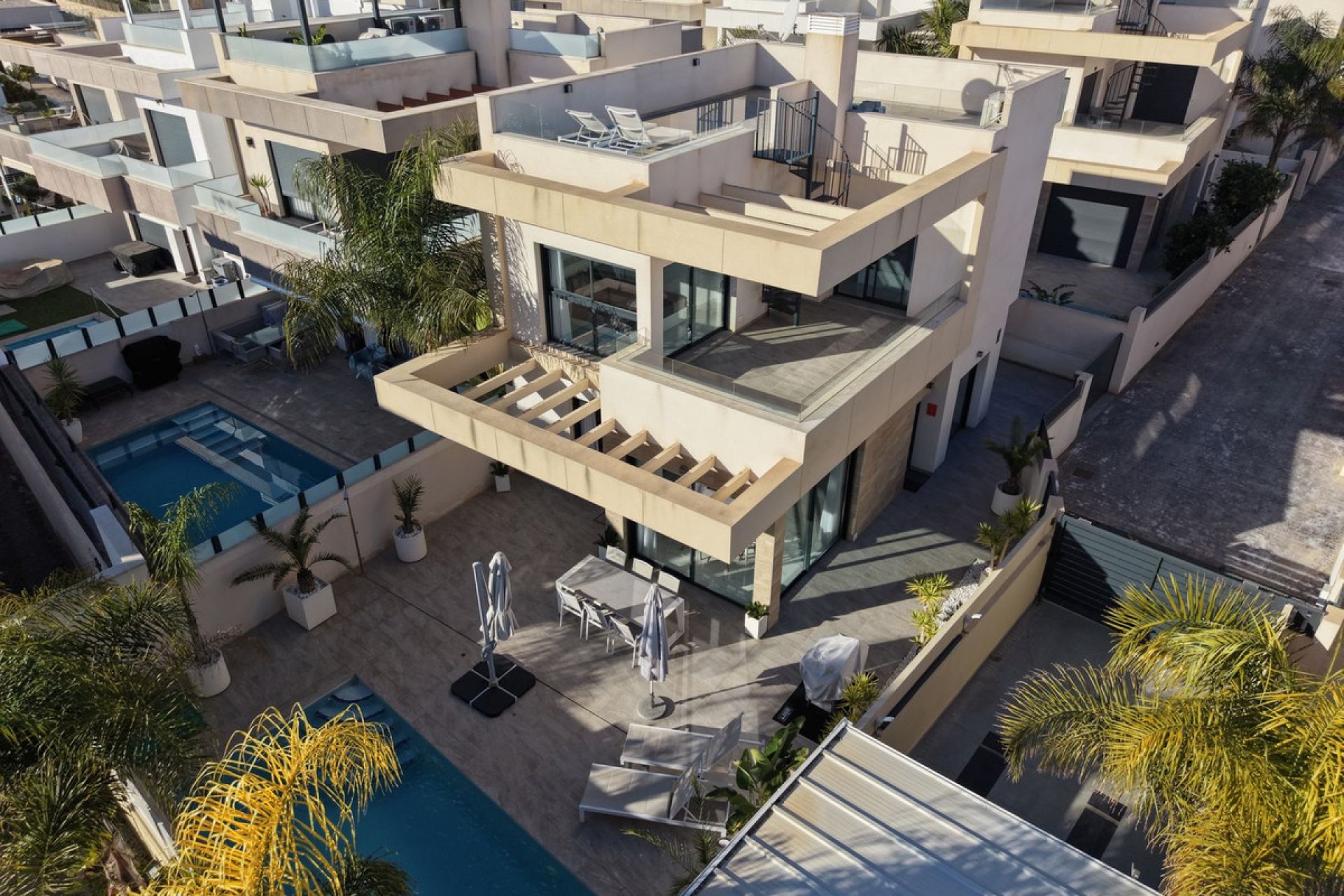 Resale - Villa -
Los Montesinos - Los Montesinos Centro