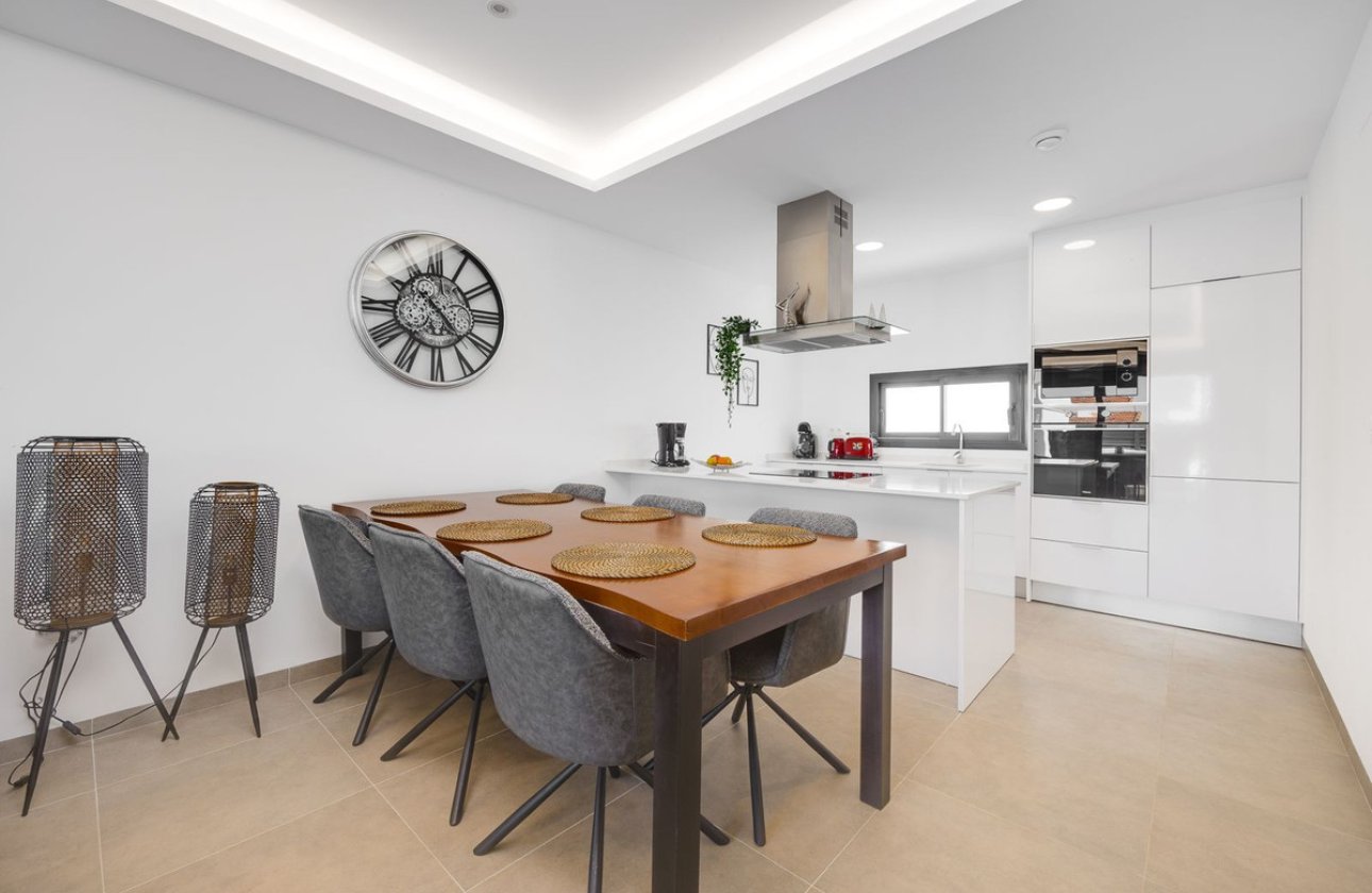 Resale - Villa -
Los Montesinos - Los Montesinos Centro