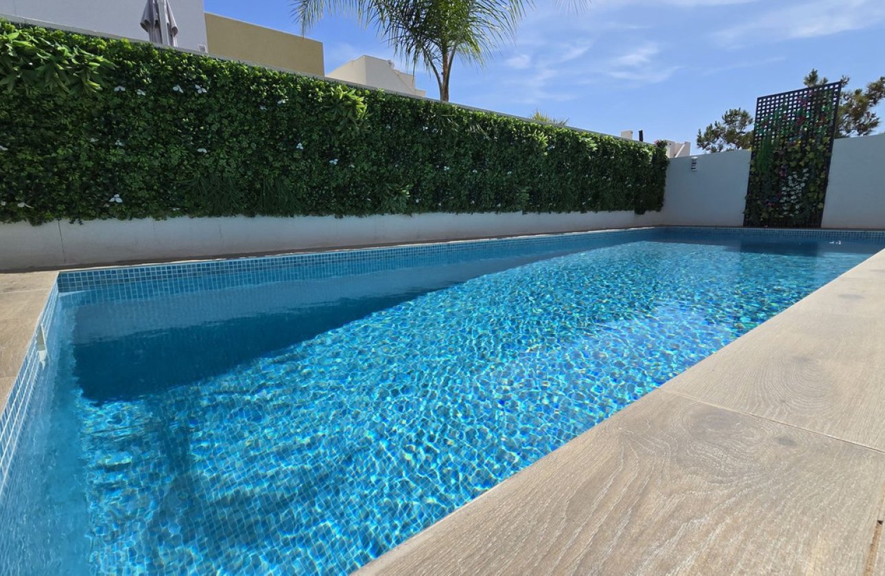 Resale - Villa -
Los Montesinos - Los Montesinos Centro