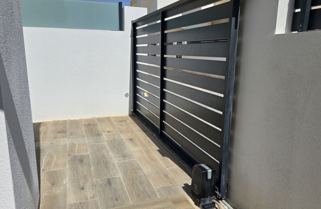 Resale - Villa -
Los Montesinos - Los Montesinos Centro