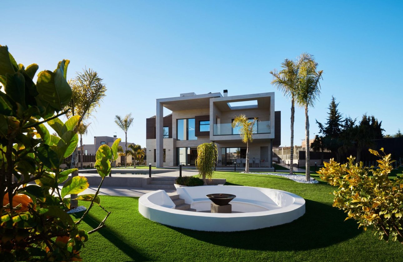 Resale - Villa -
Molina de Segura - Los Conejos