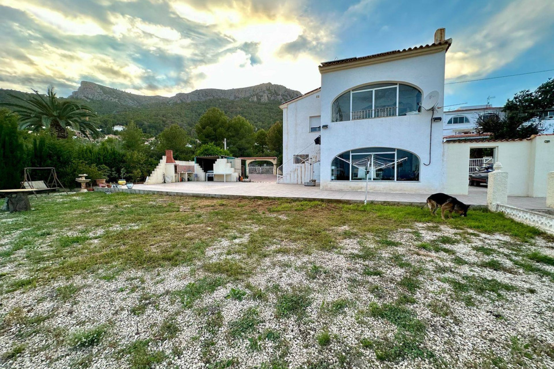 Resale - Villa -
Novelda - Estación