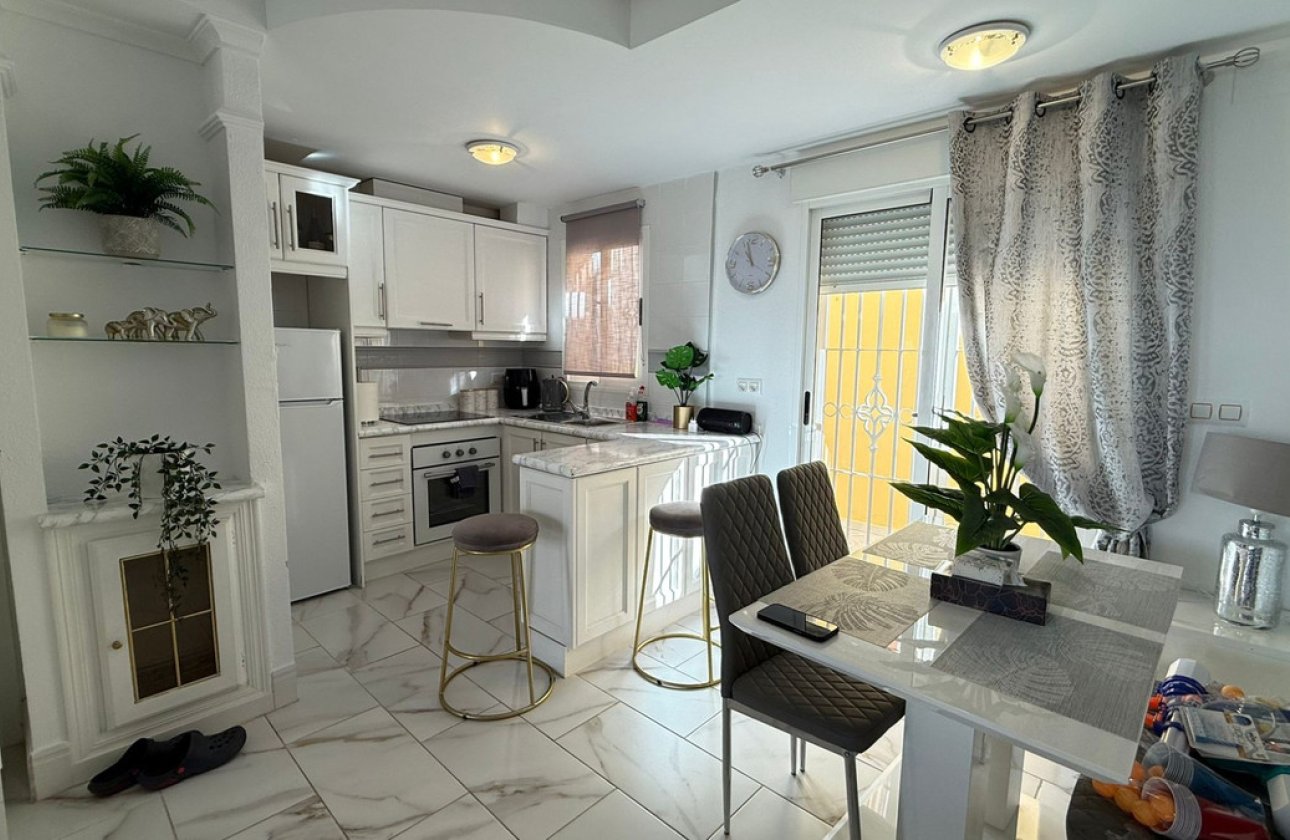 Resale - Villa -
Orihuela - Blue Lagoon