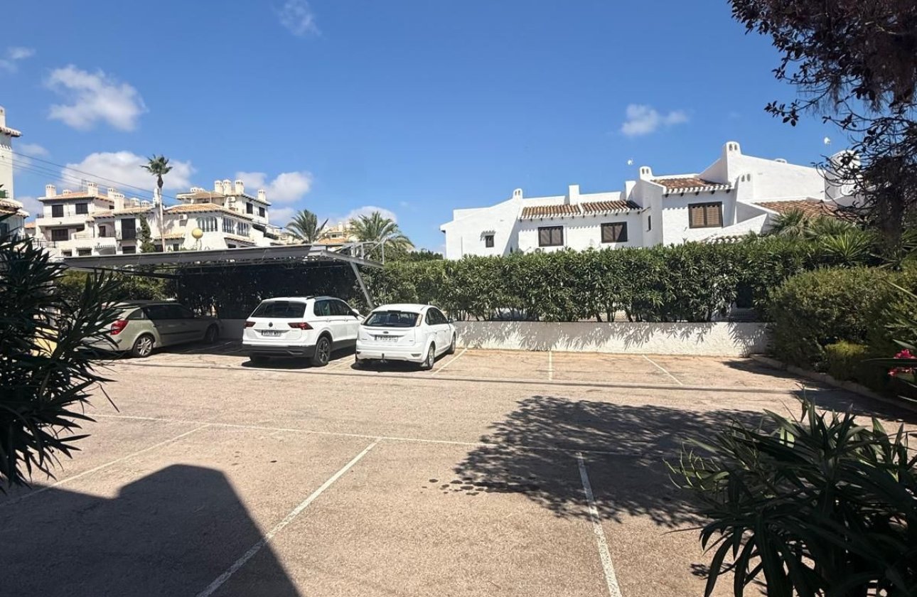 Resale - Villa -
Orihuela - Cabo Roig