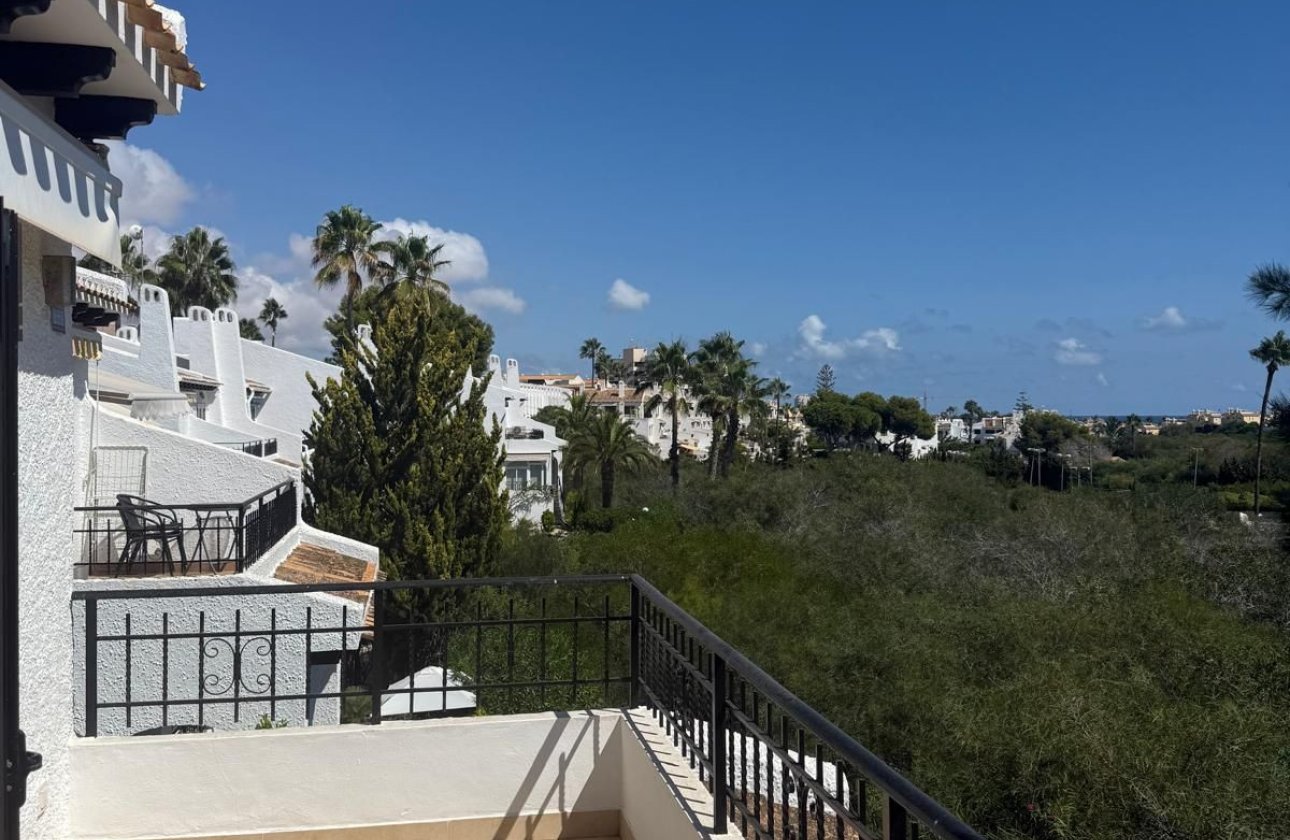Resale - Villa -
Orihuela - Cabo Roig