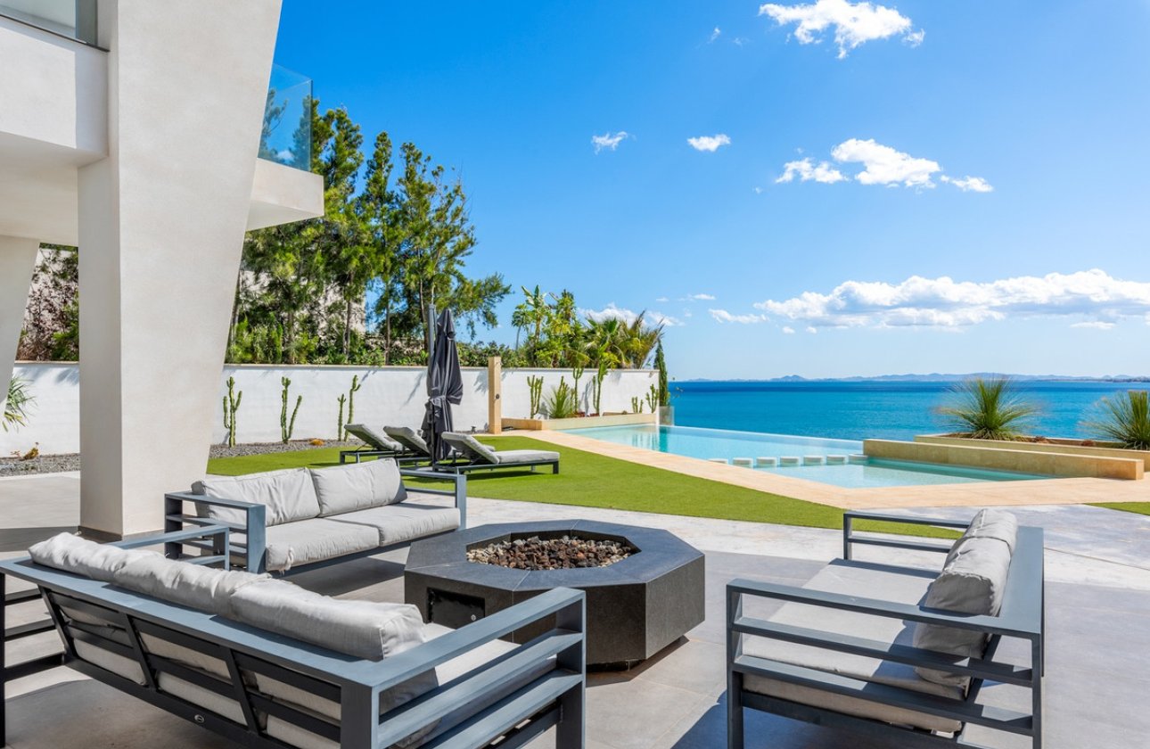 Resale - Villa -
Orihuela - Cabo Roig