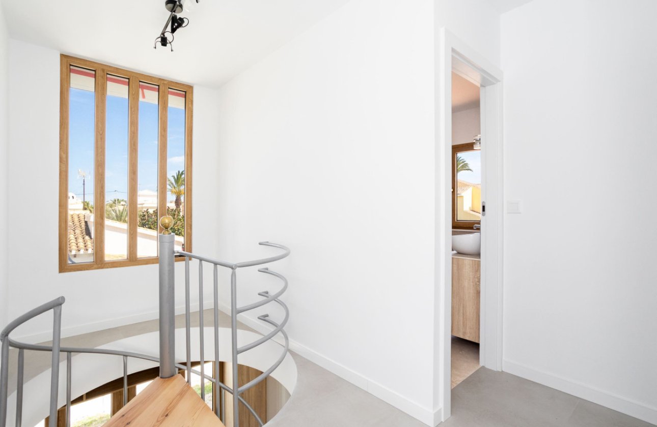 Resale - Villa -
Orihuela - Cabo Roig