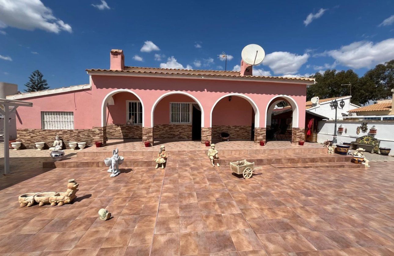 Resale - Villa -
Orihuela - Cabo Roig