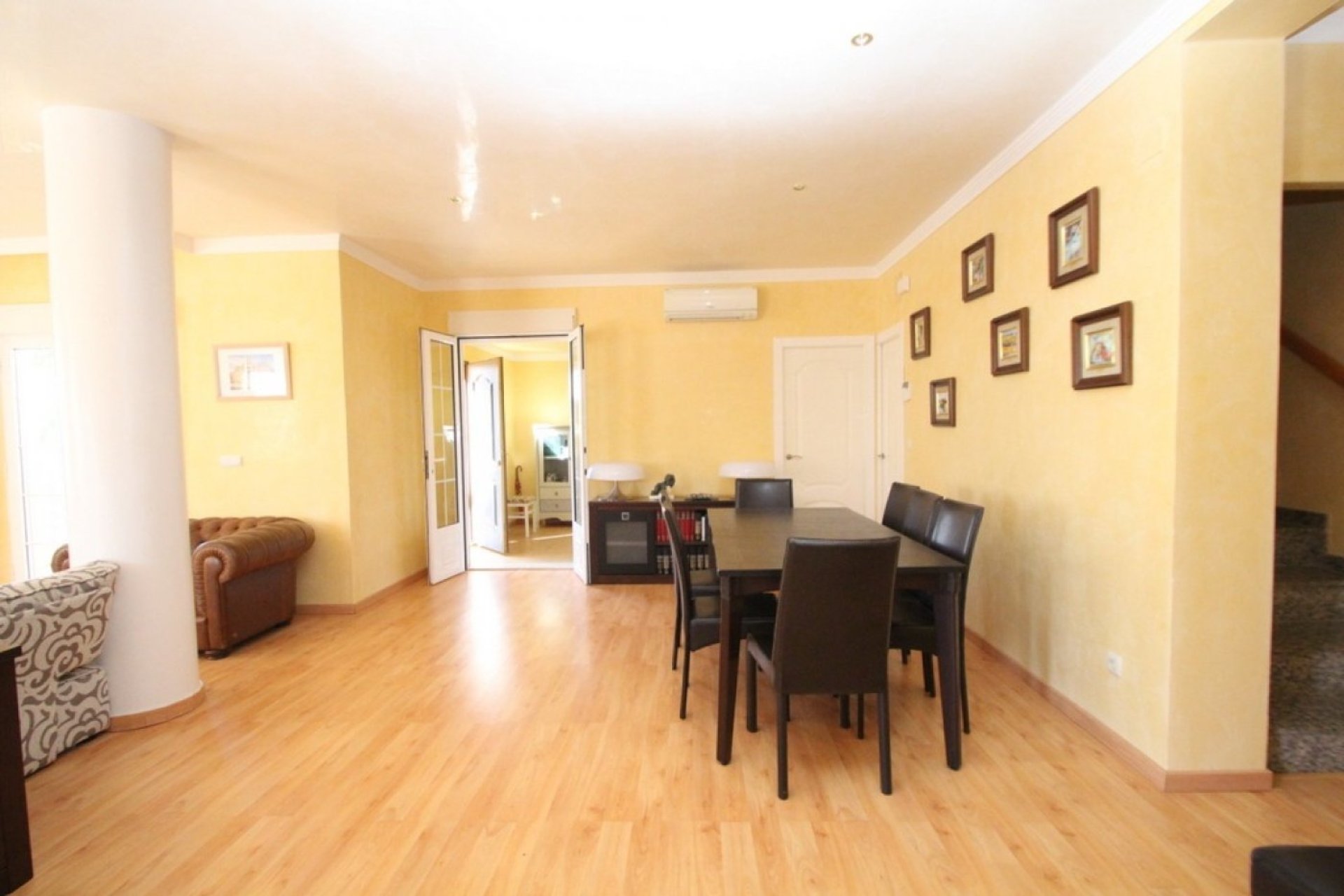 Resale - Villa -
Orihuela Costa - Cabo Roig