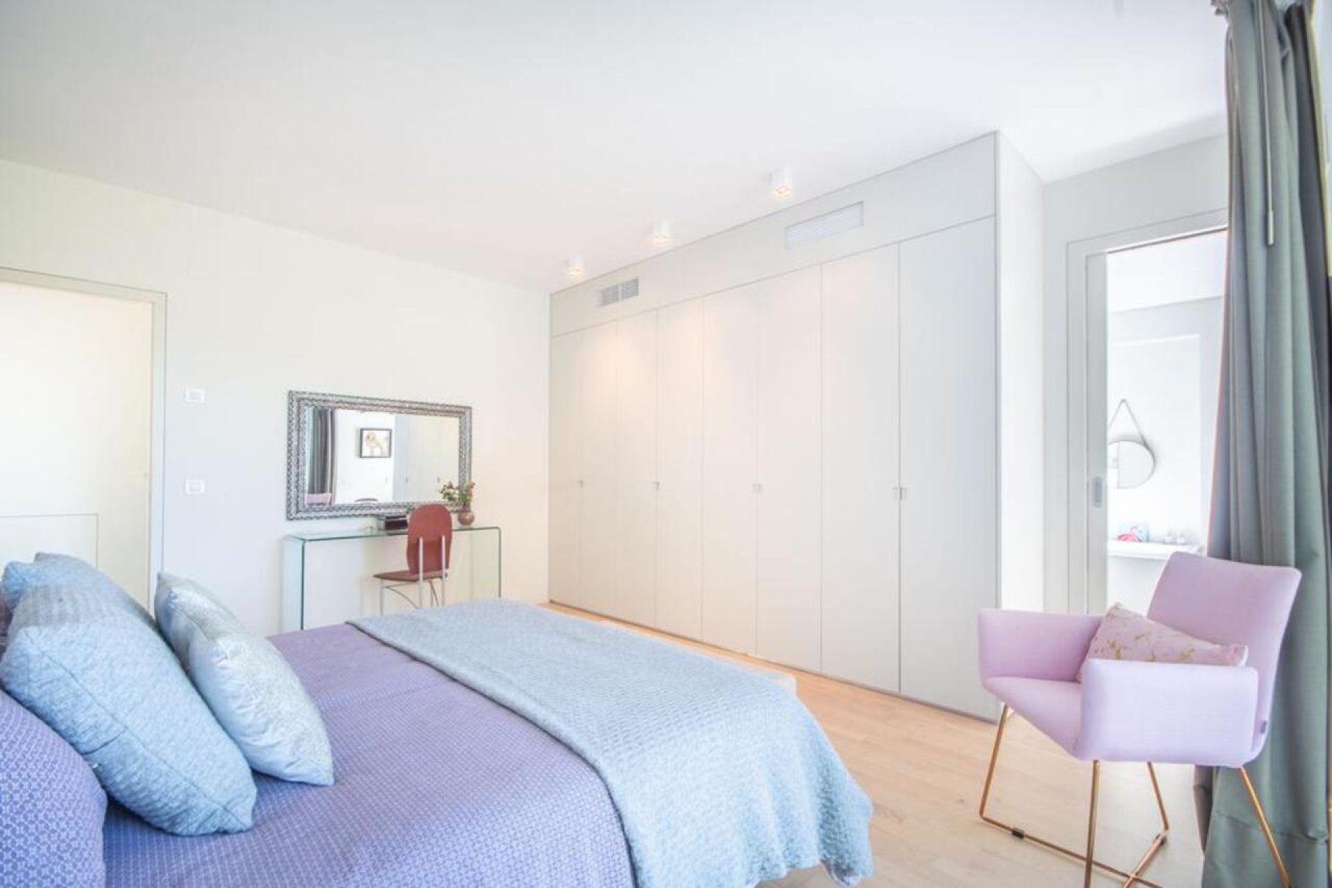 Resale - Villa -
Orihuela Costa - Las Colinas Golf